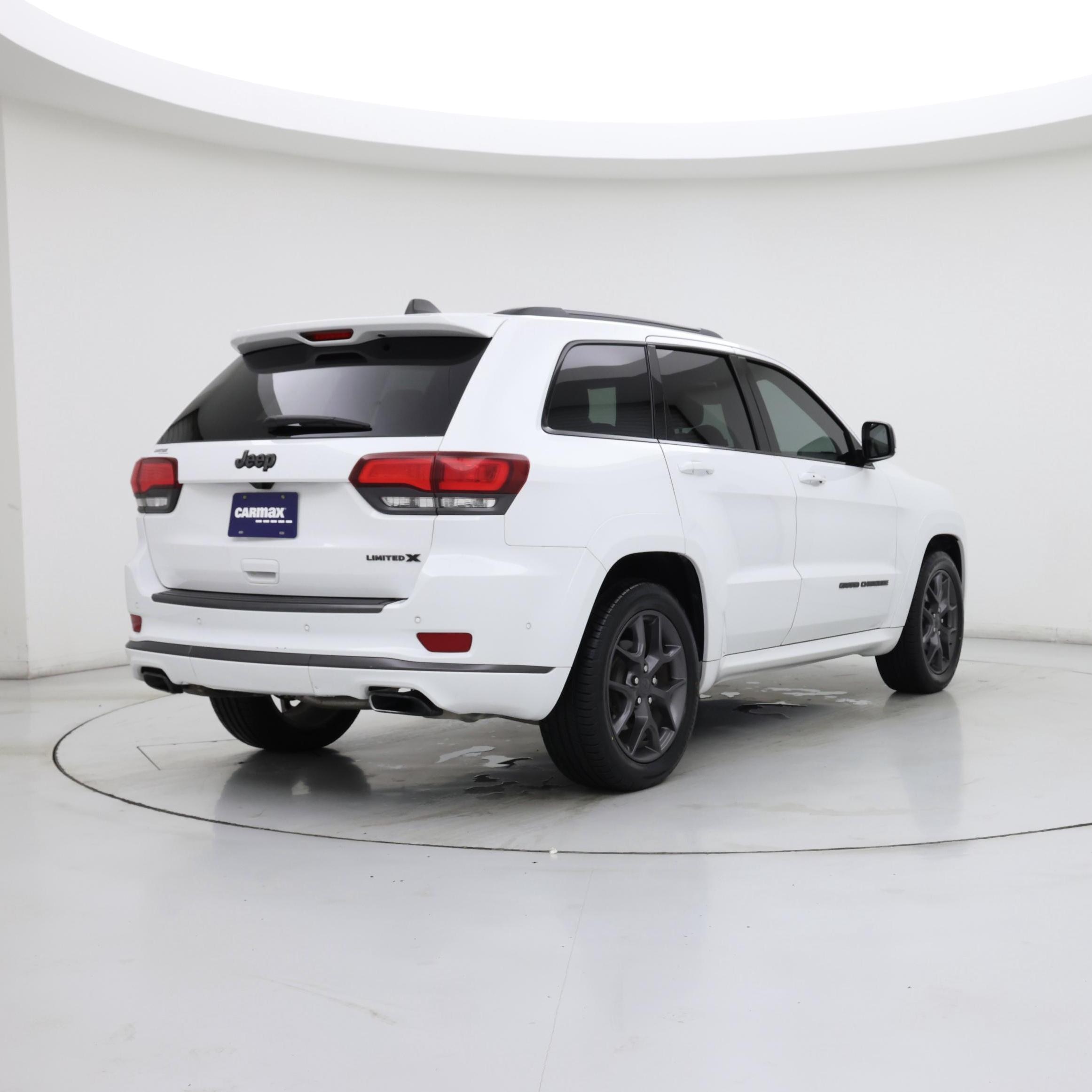 Thumbnail: 2020 Jeep Grand Cherokee - 8