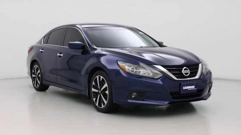 2018 Nissan Altima SR Hero Image