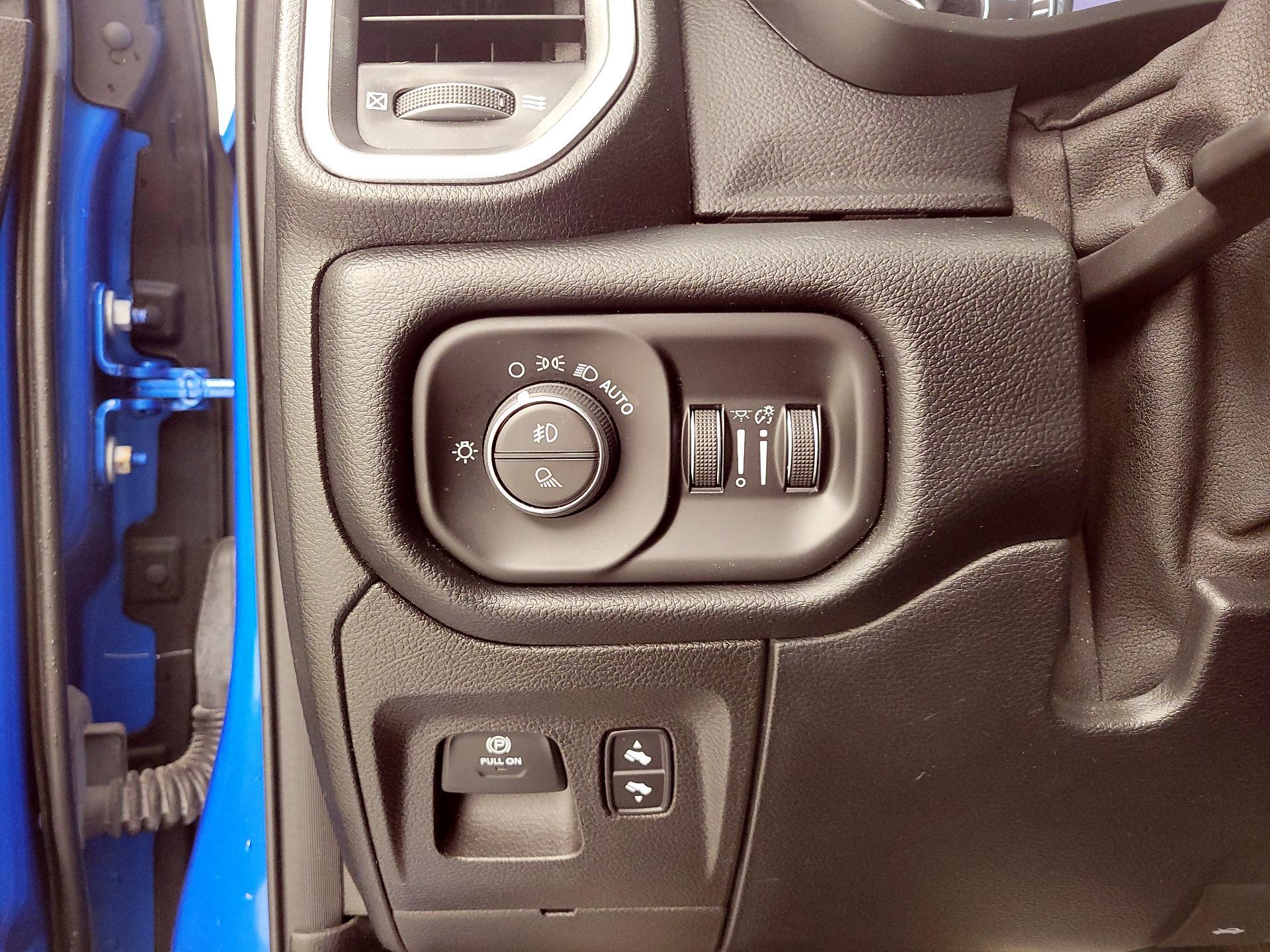 Thumbnail: 2021 RAM 1500 - 13