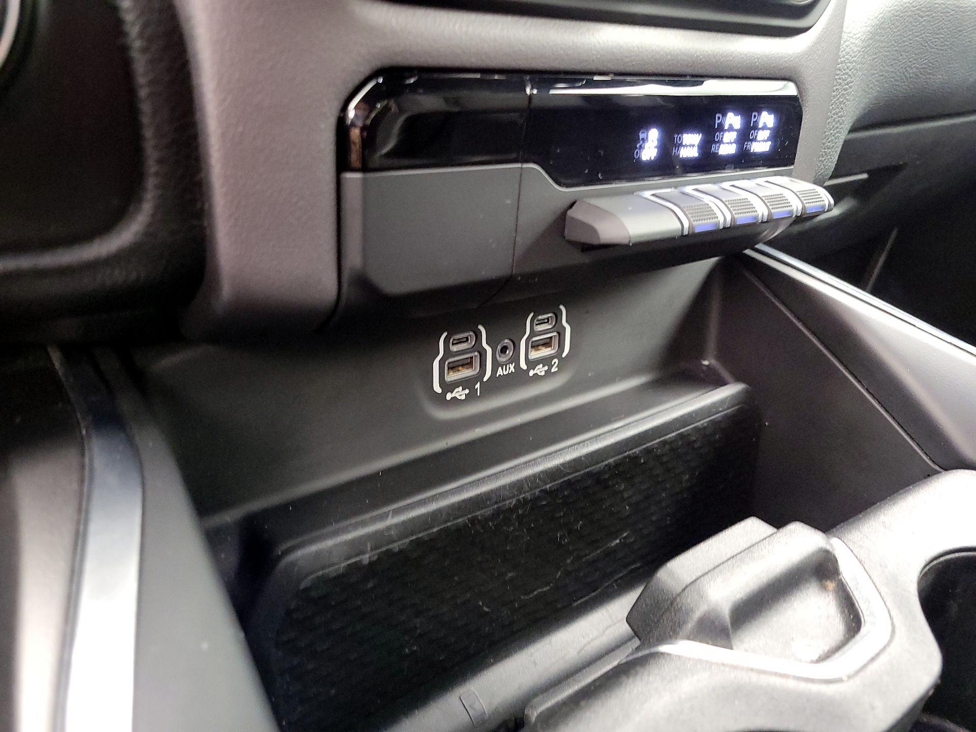 Thumbnail: 2021 RAM 1500 - 19