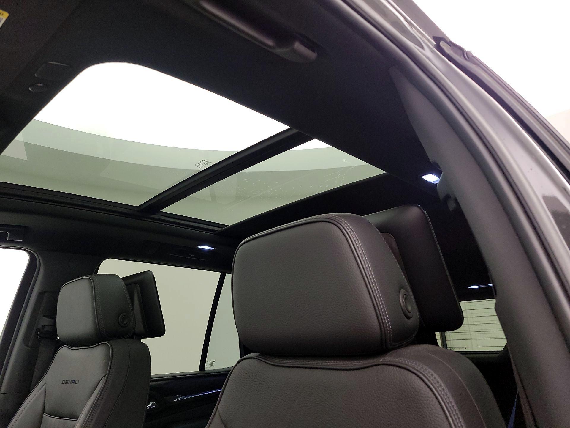 Thumbnail: 2021 GMC Yukon - 19