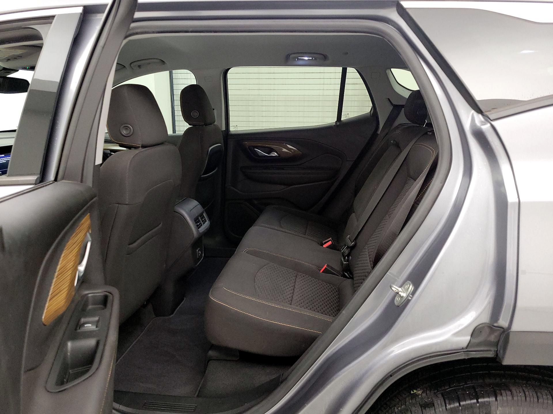 Thumbnail: 2020 GMC Terrain - 20