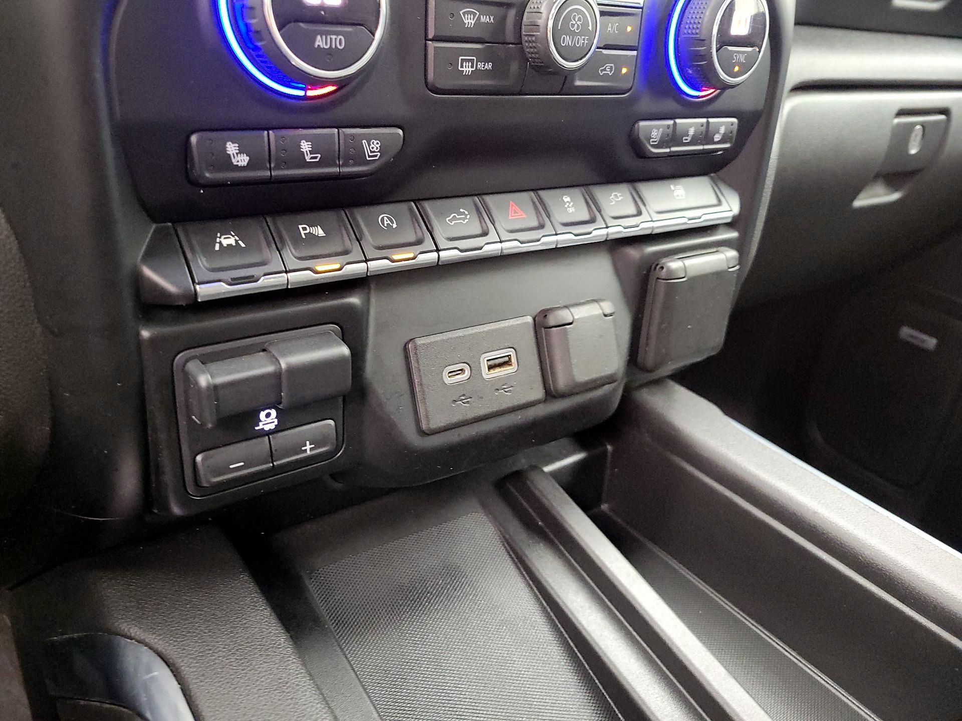 Thumbnail: 2019 Chevrolet Silverado 1500 - 19
