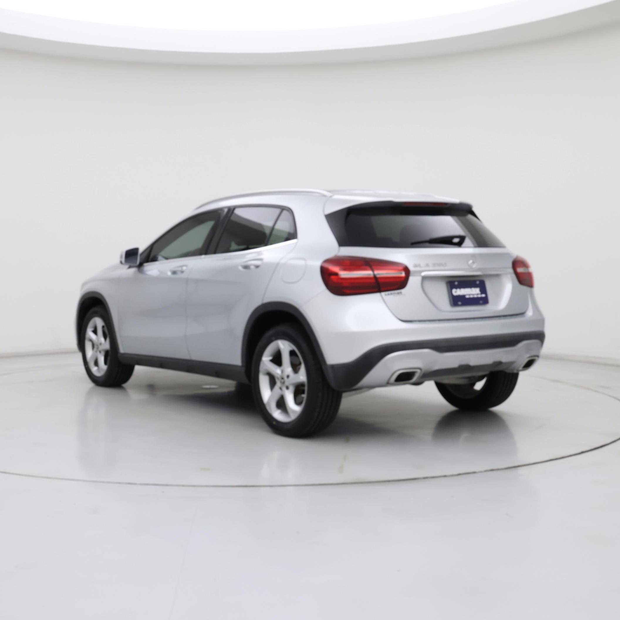 Thumbnail: 2019 Mercedes-Benz GLA - 2