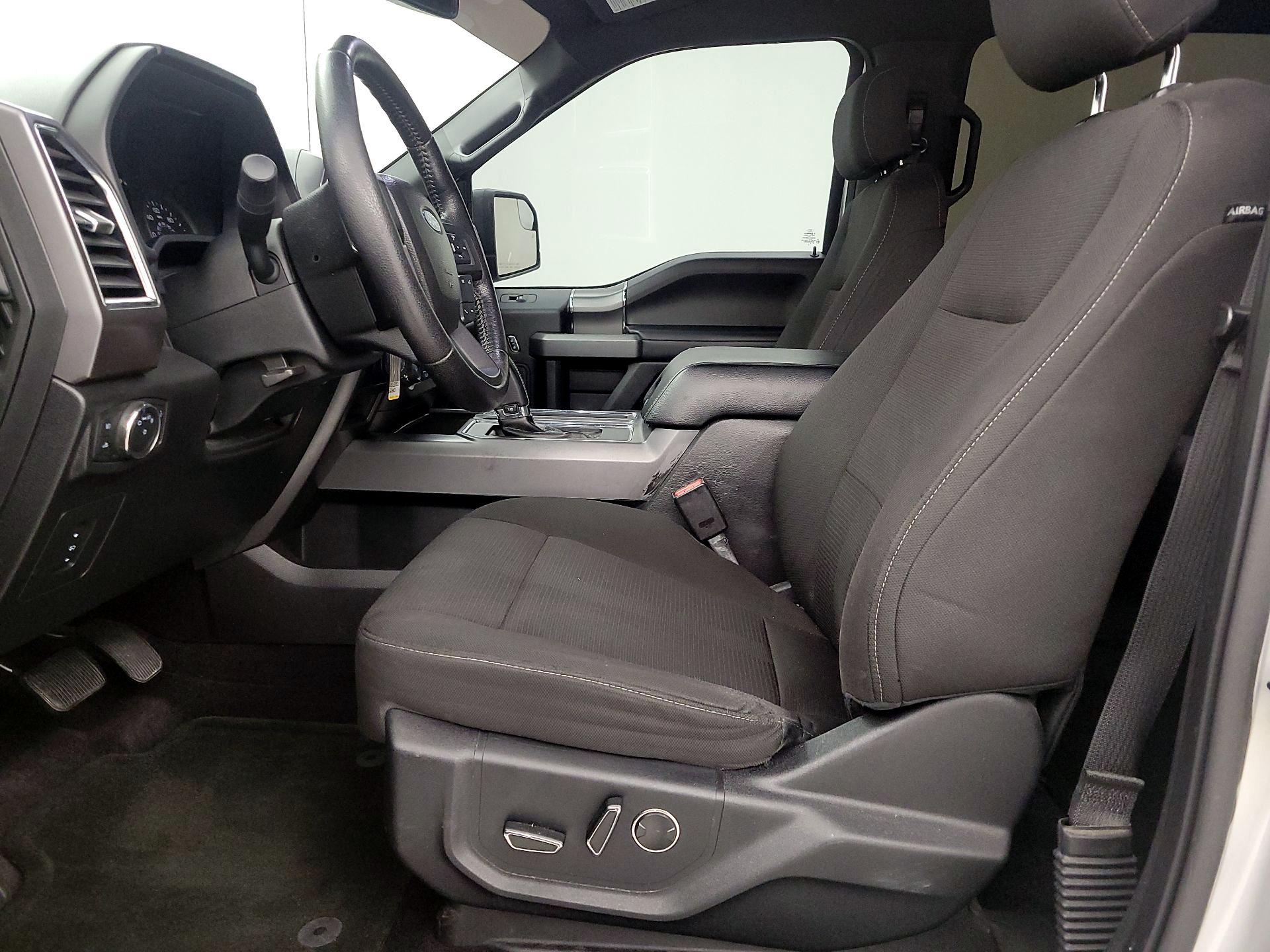 Thumbnail: 2016 Ford F-150 - 11