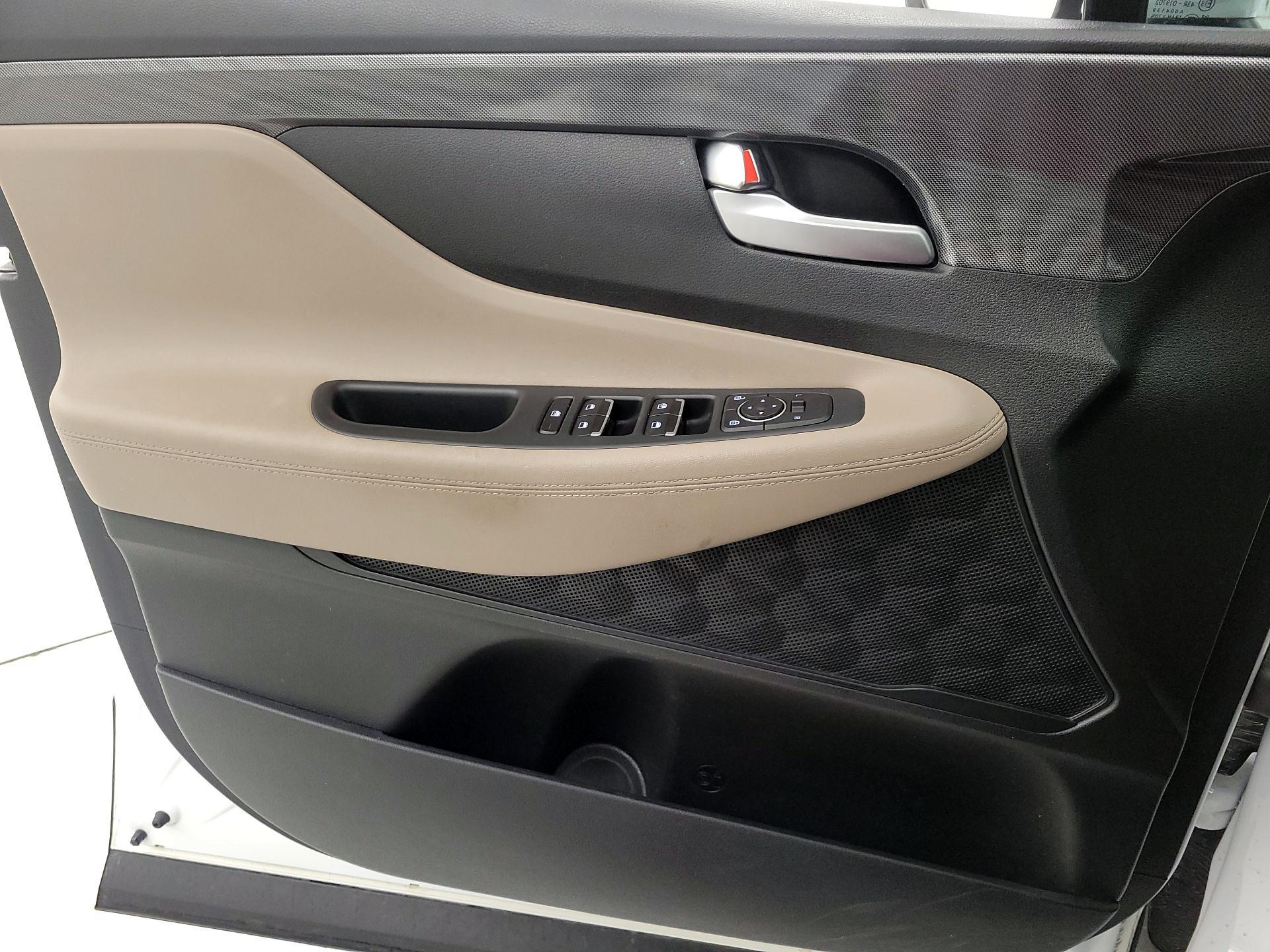 Thumbnail: 2021 Hyundai Santa Fe - 12