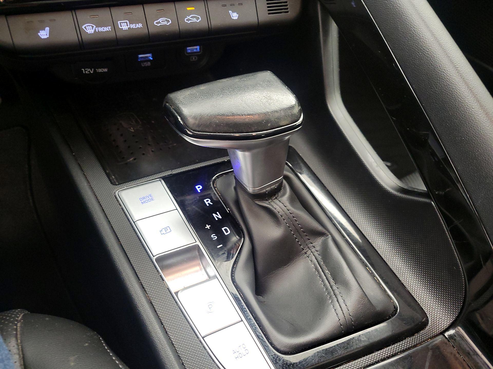 Thumbnail: 2023 Hyundai Elantra - 18