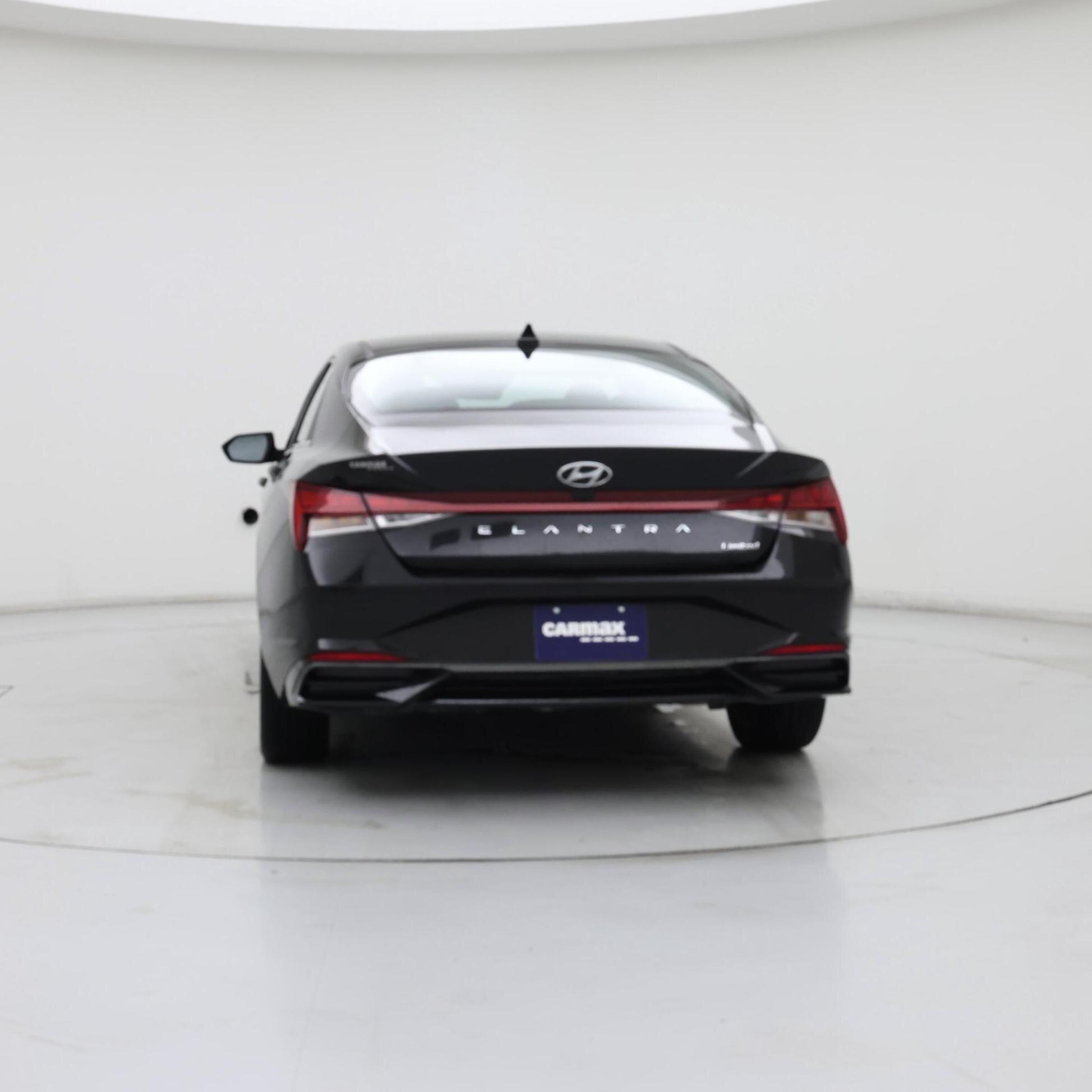 Thumbnail: 2023 Hyundai Elantra - 6