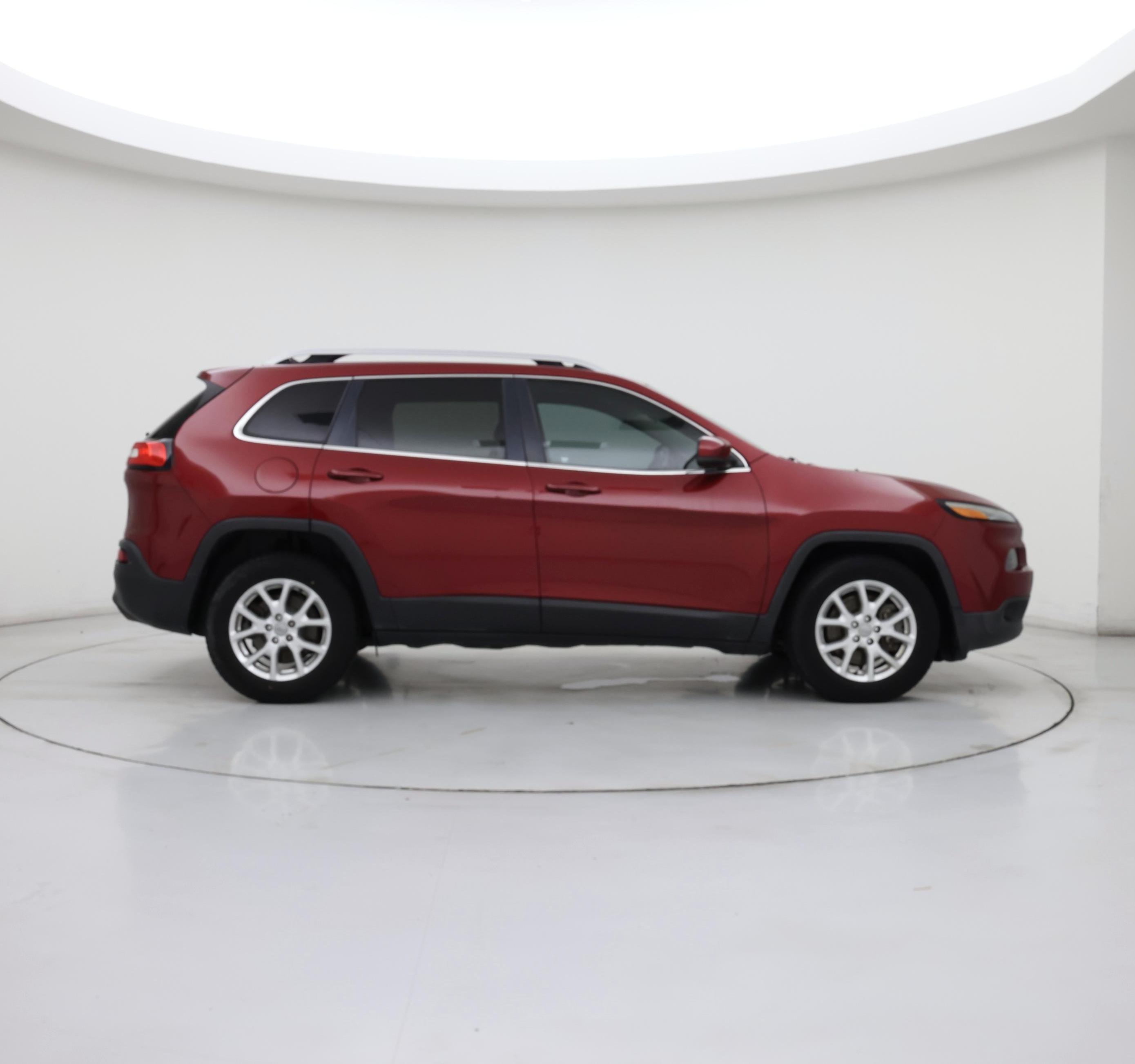 Thumbnail: 2016 Jeep Cherokee - 7
