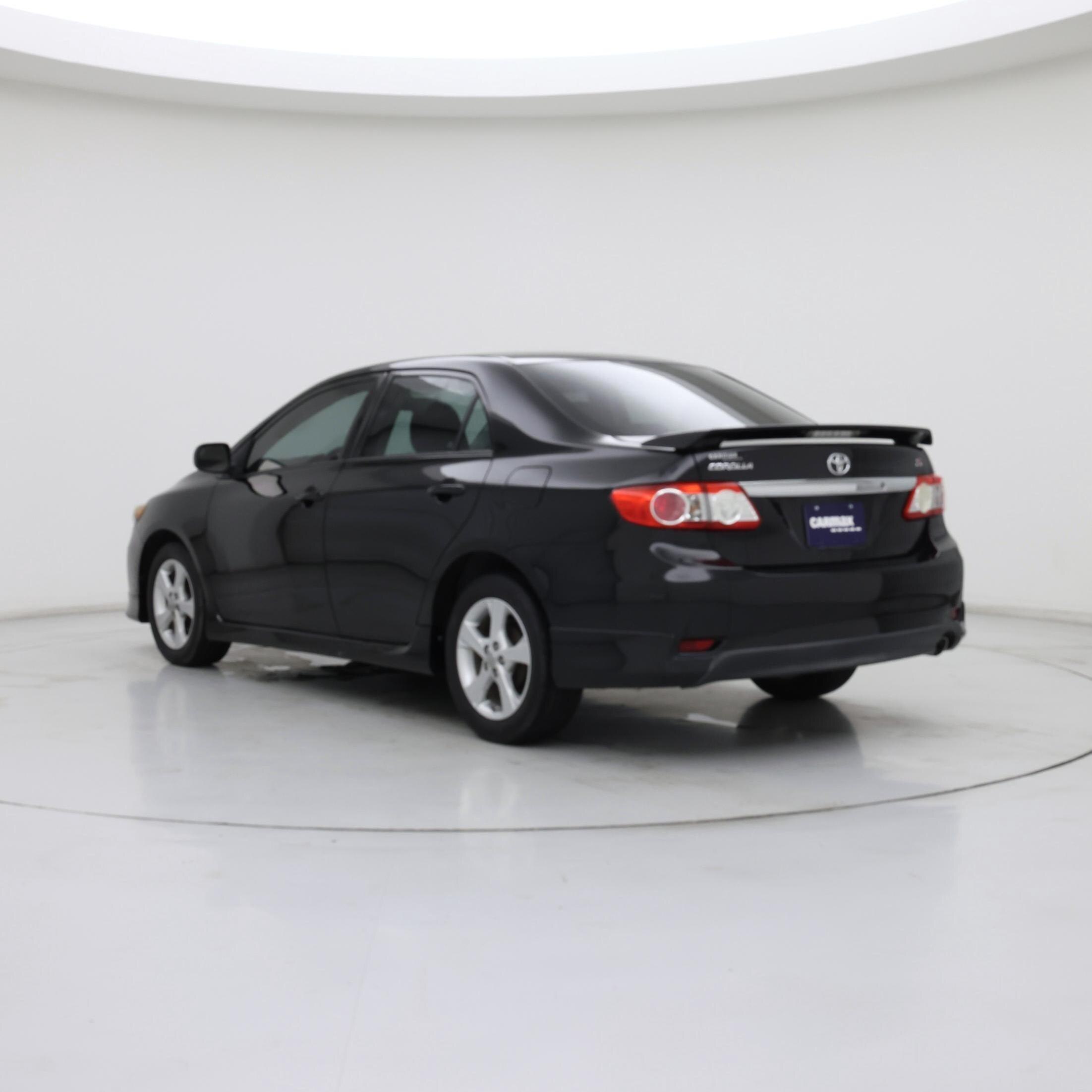 Thumbnail: 2013 Toyota Corolla - 2