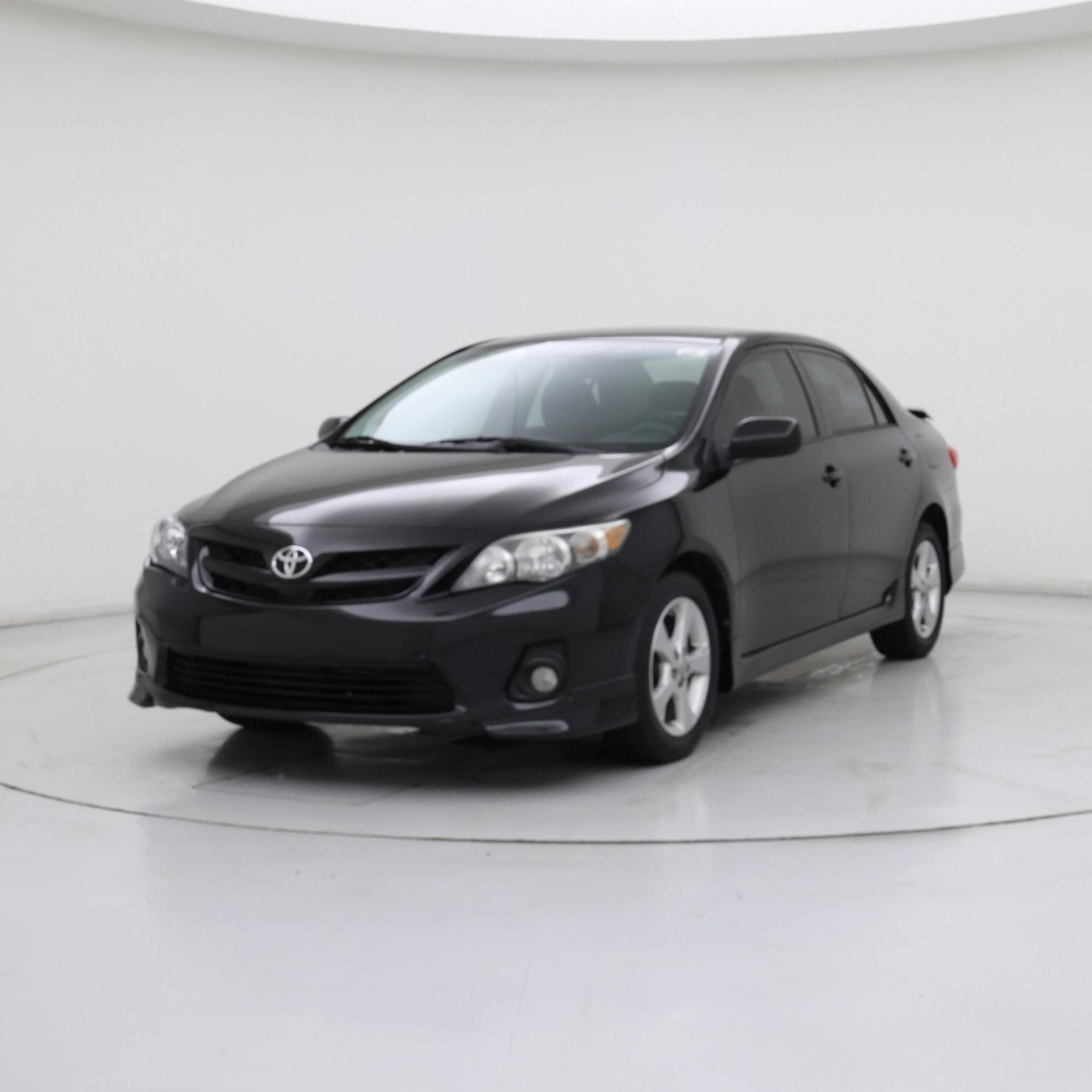 Thumbnail: 2013 Toyota Corolla - 4