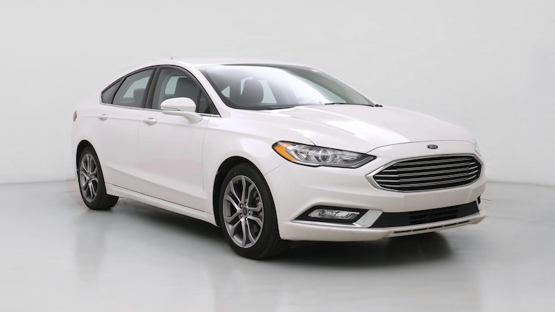 2017 Ford Fusion SE Hero Image