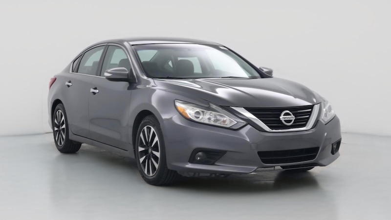 2018 Nissan Altima SL Hero Image