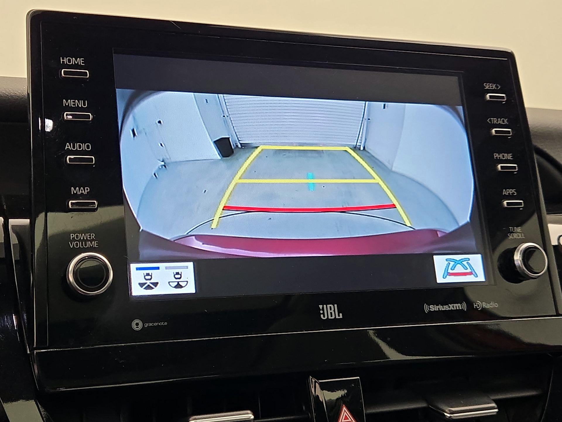 Thumbnail: 2022 Toyota Camry - 14