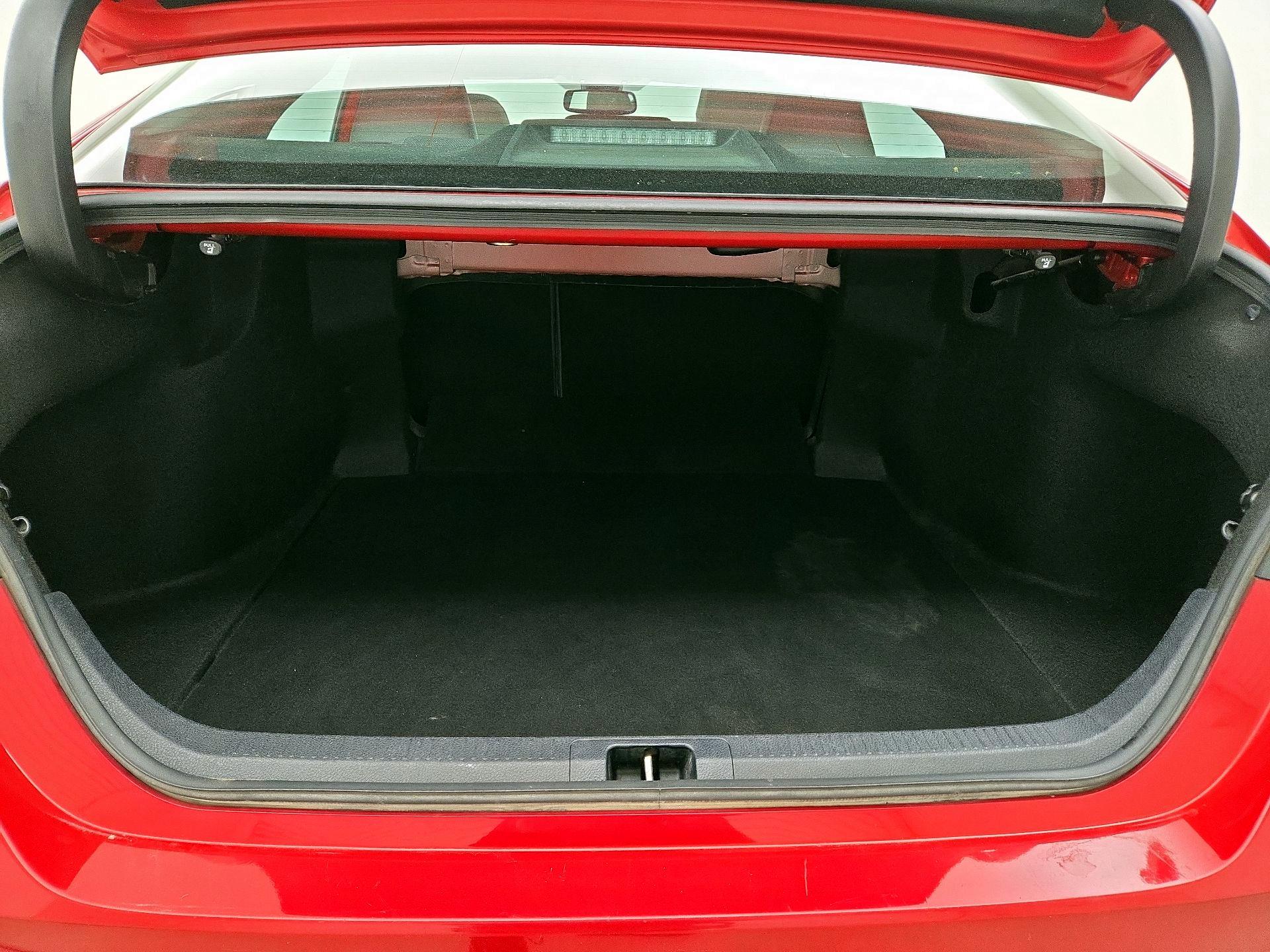 Thumbnail: 2022 Toyota Camry - 20