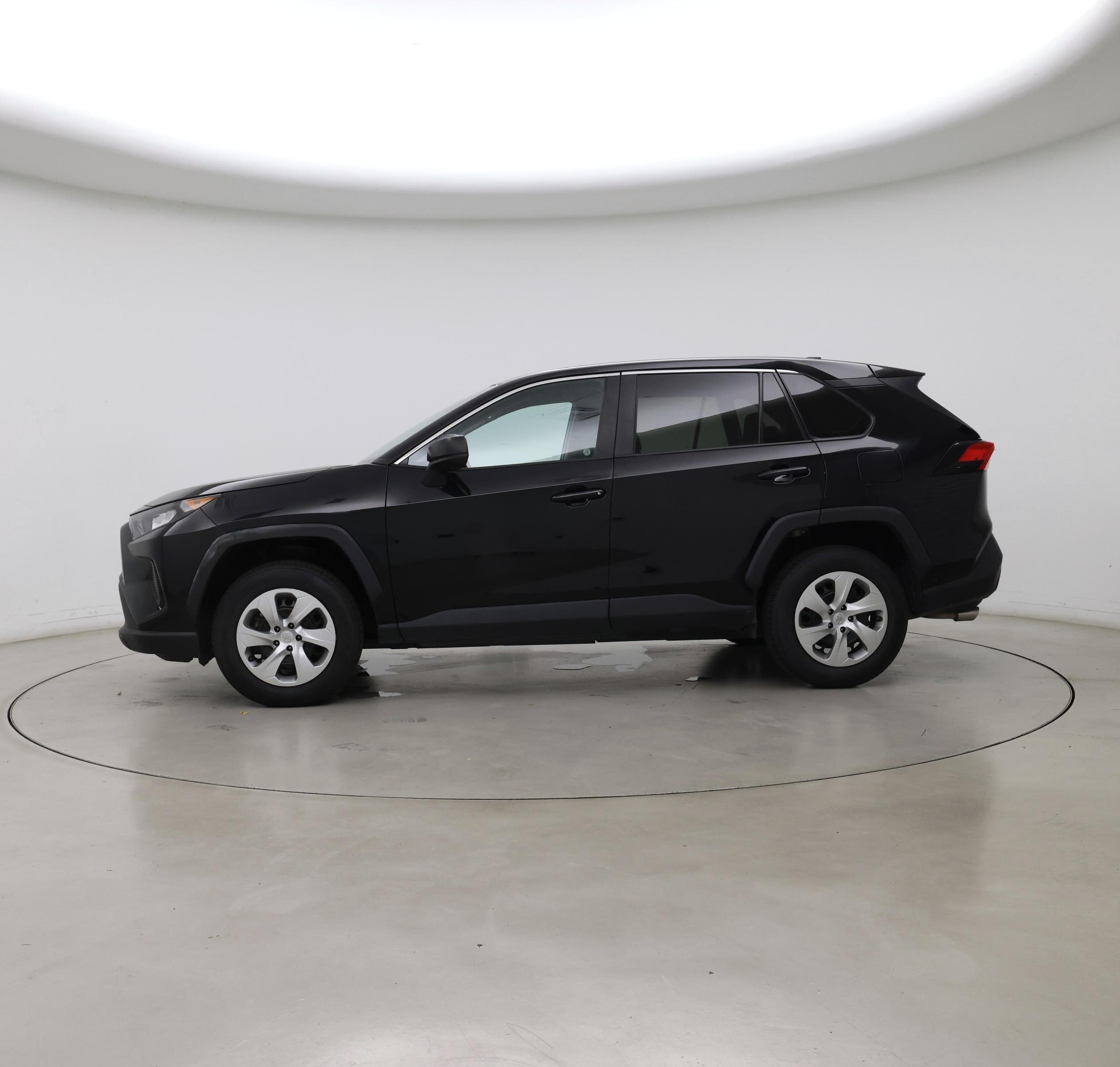 Thumbnail: 2022 Toyota RAV4 - 3