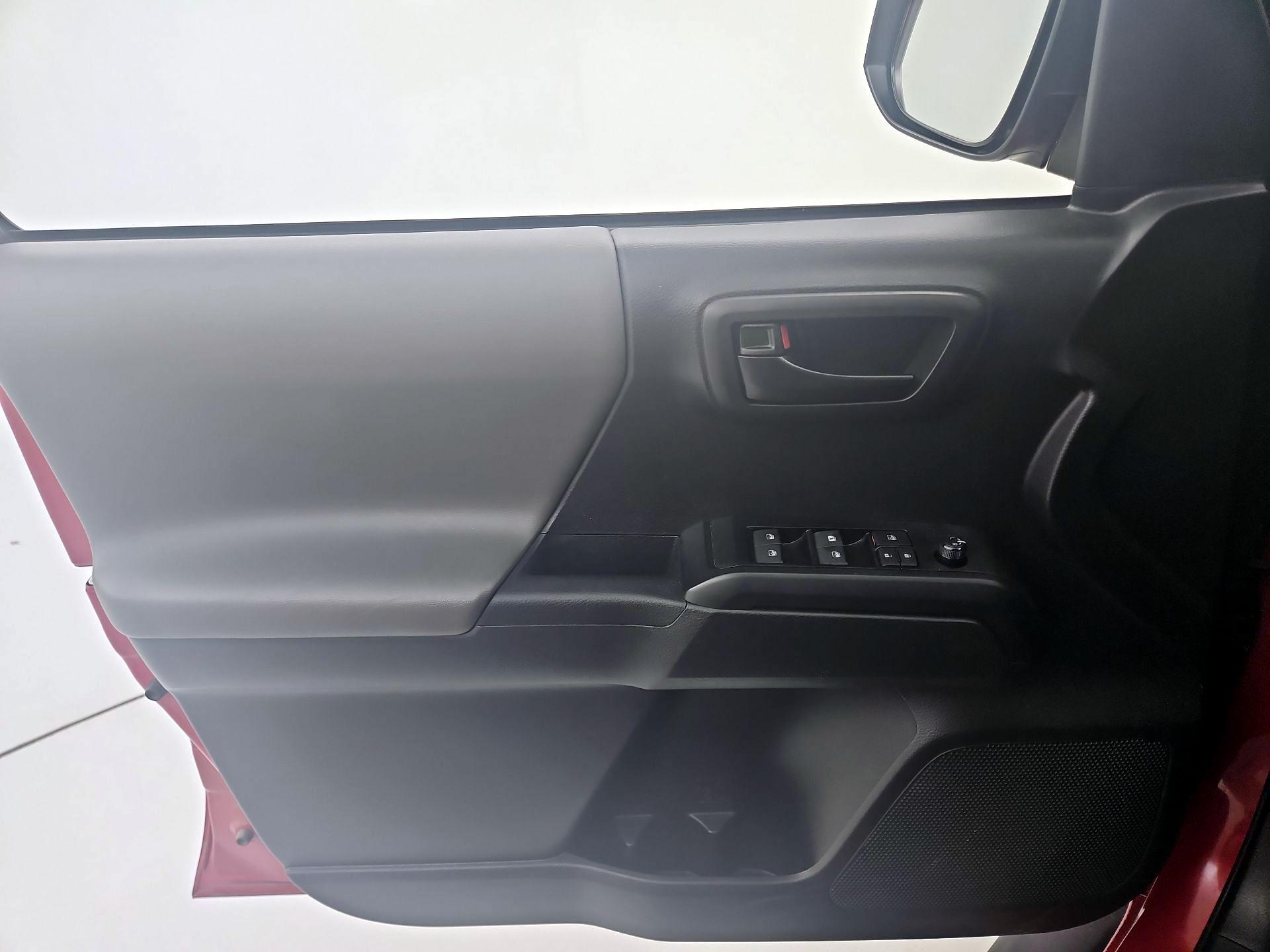 Thumbnail: 2023 Toyota Tacoma - 12