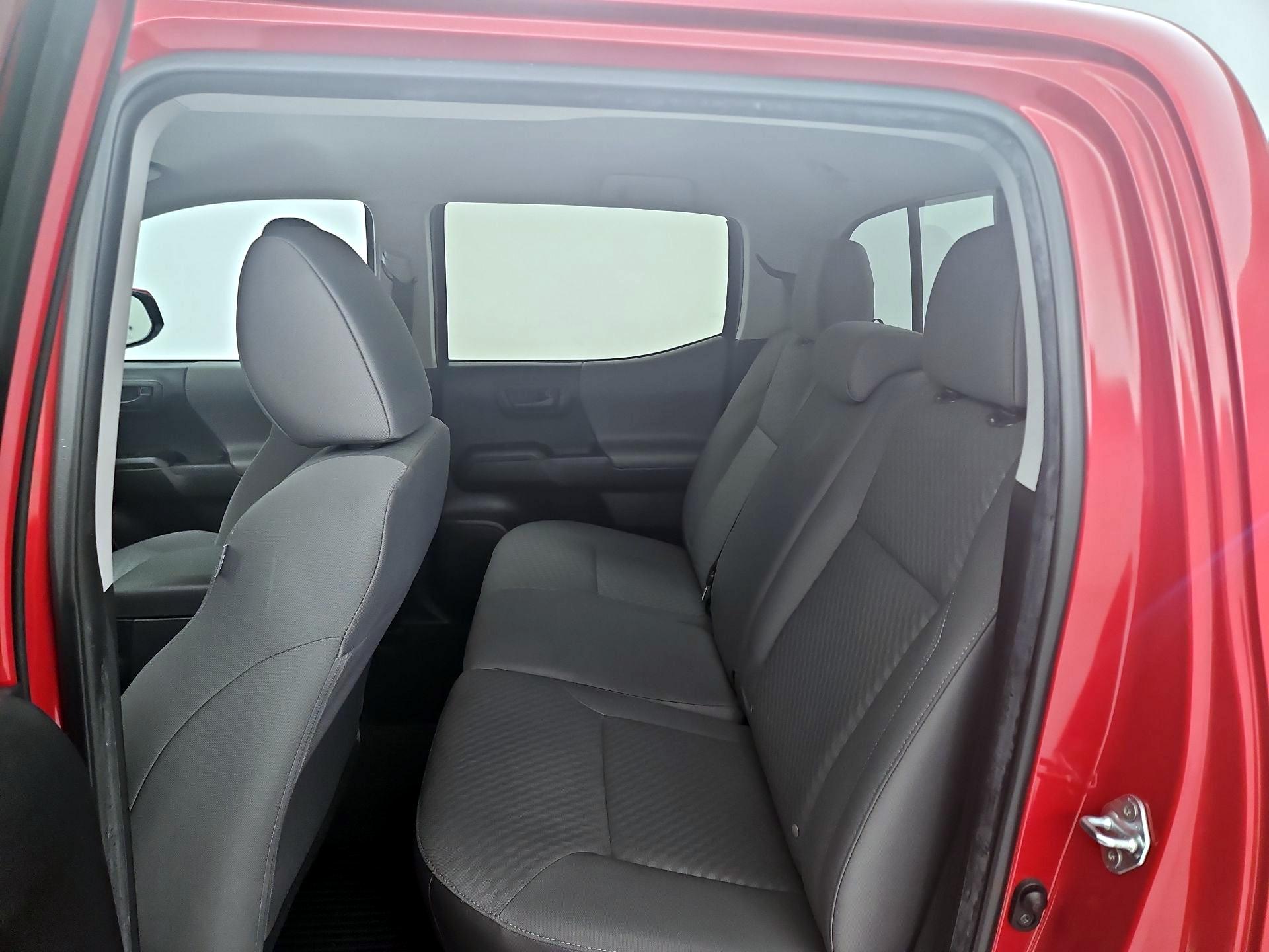 Thumbnail: 2023 Toyota Tacoma - 19