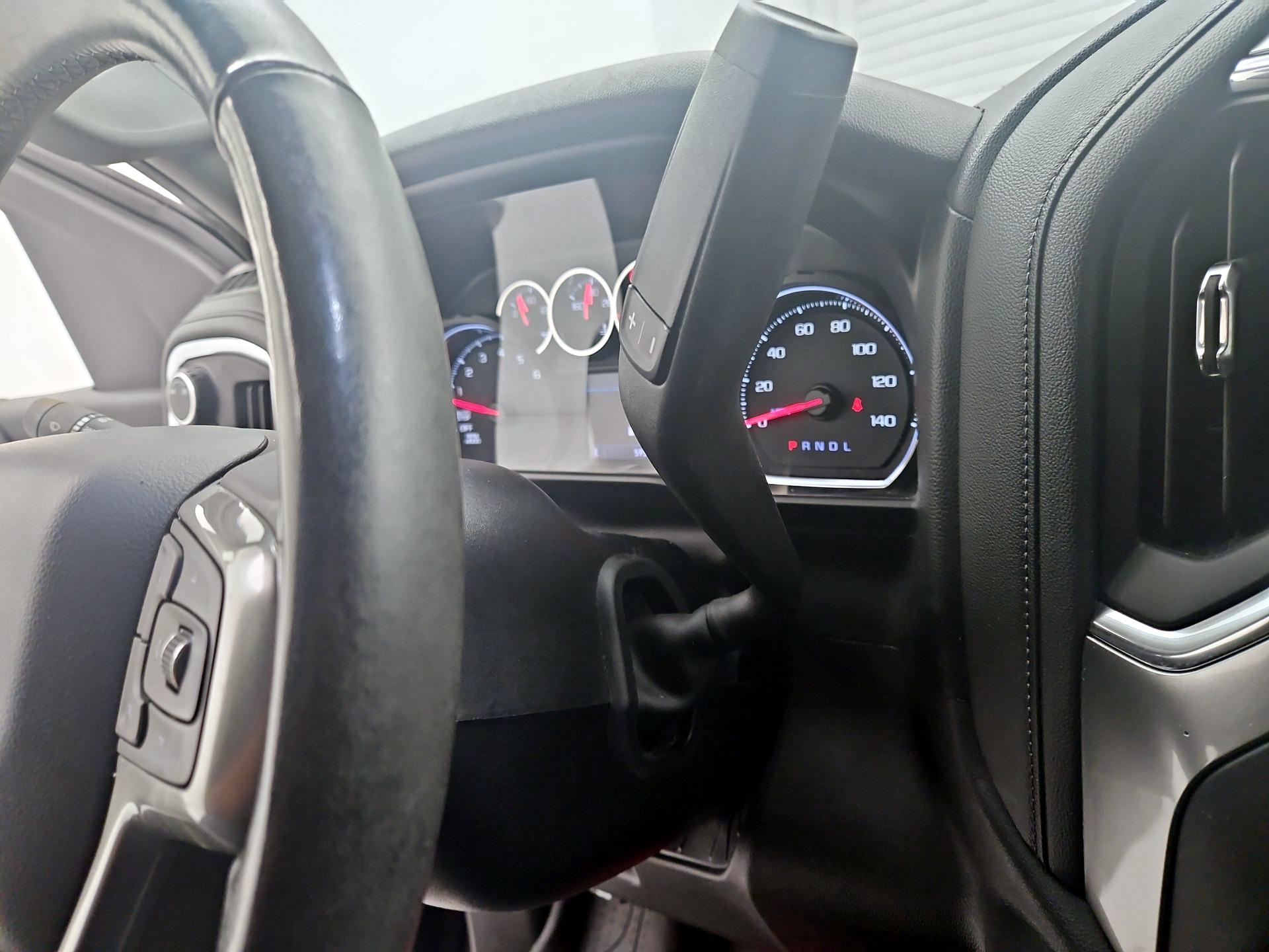 Thumbnail: 2019 Chevrolet Silverado 1500 - 17