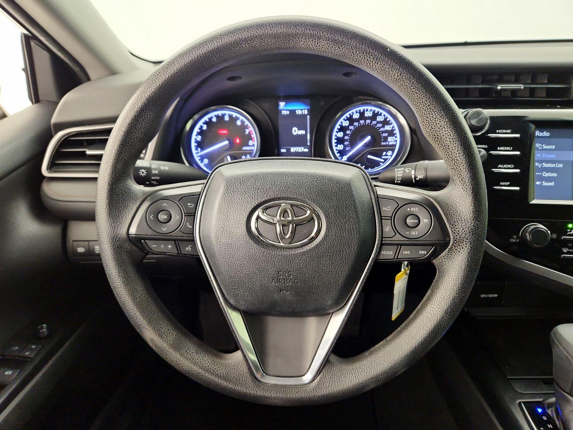Thumbnail: 2019 Toyota Camry - 10