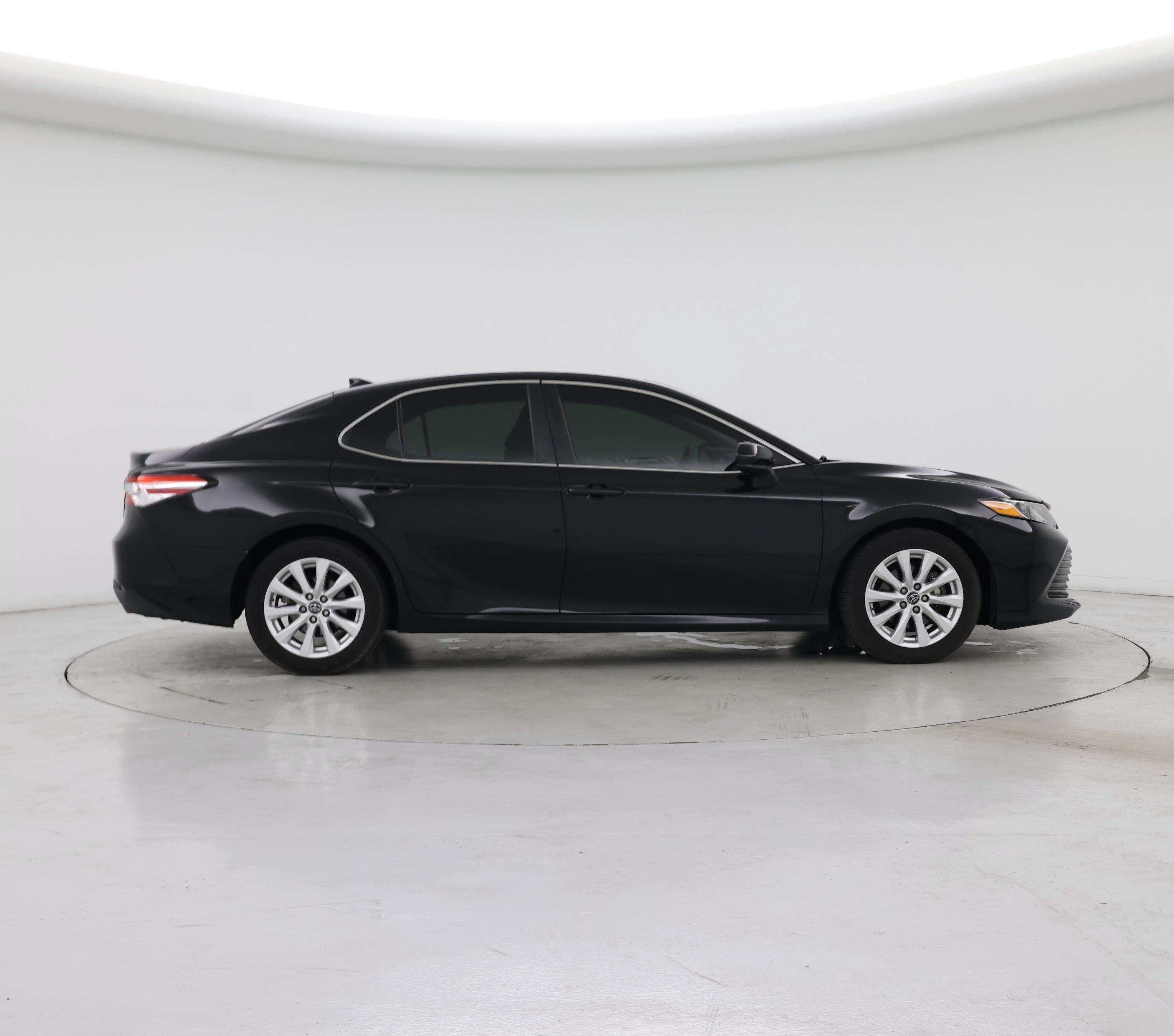 Thumbnail: 2019 Toyota Camry - 7