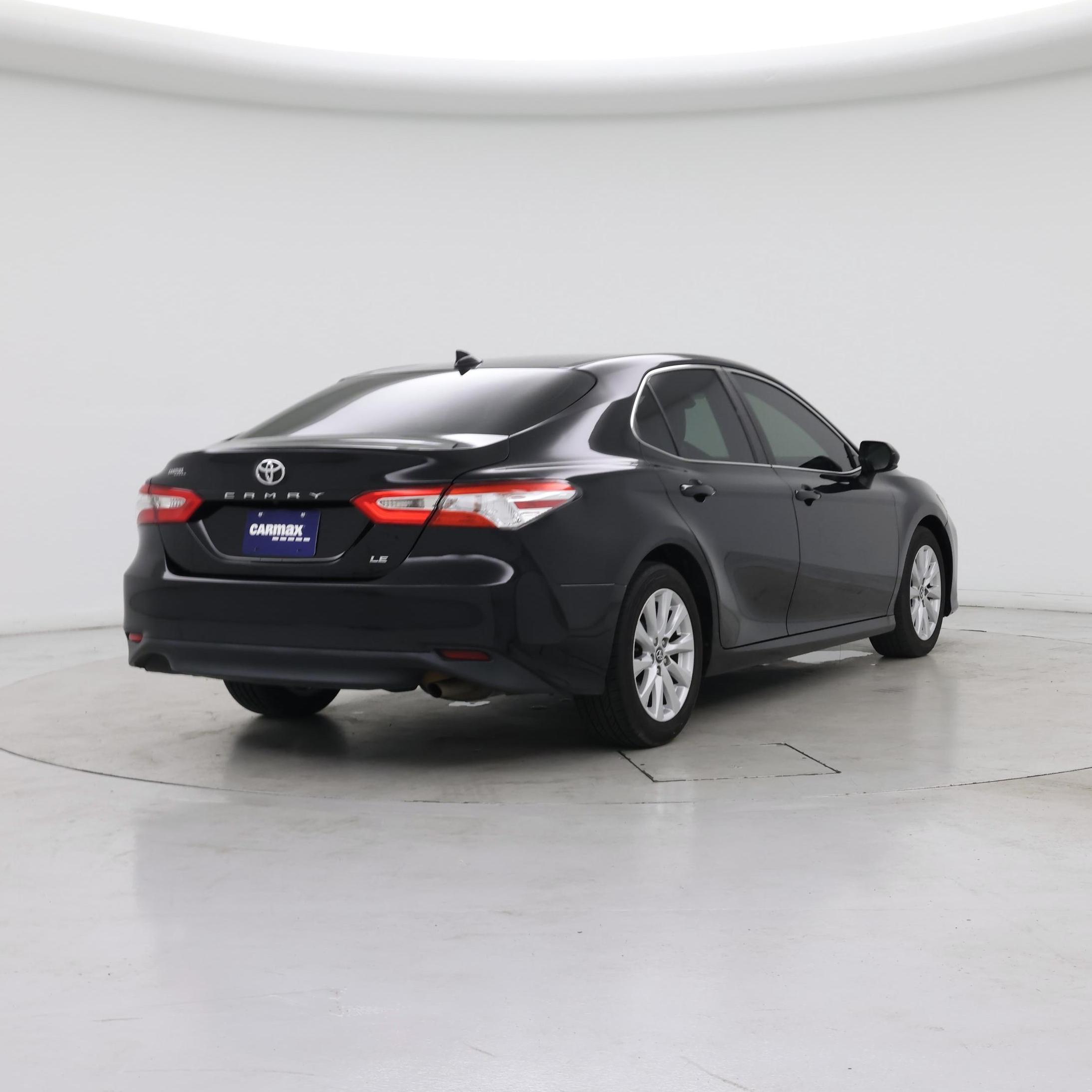 Thumbnail: 2019 Toyota Camry - 8
