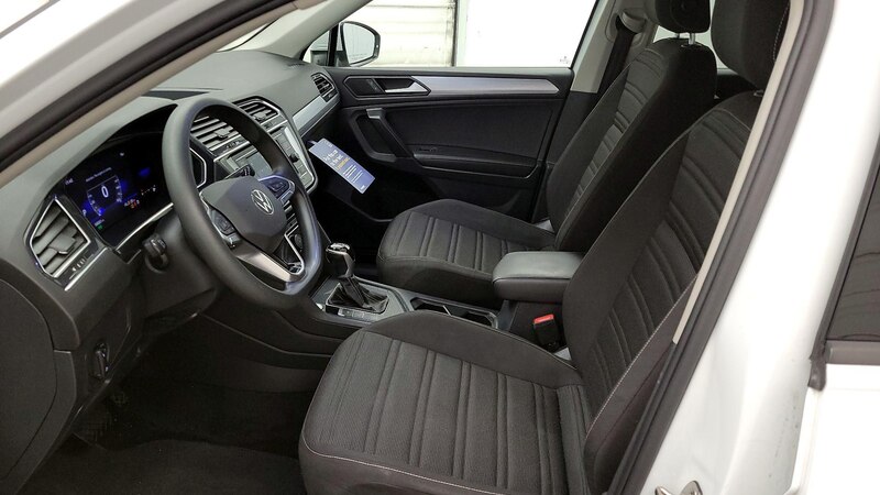 2023 Volkswagen Tiguan S 11