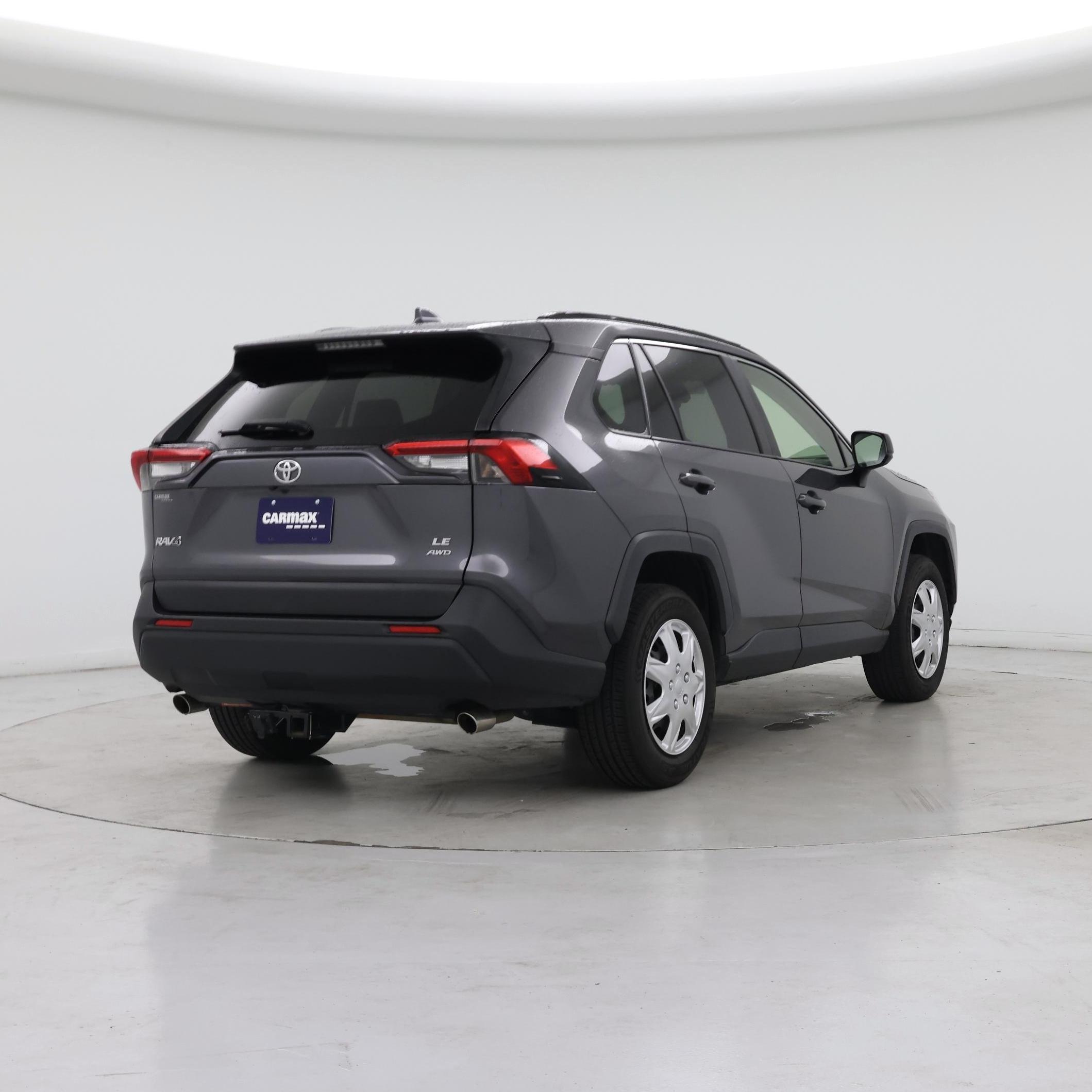 Thumbnail: 2019 Toyota RAV4 - 8