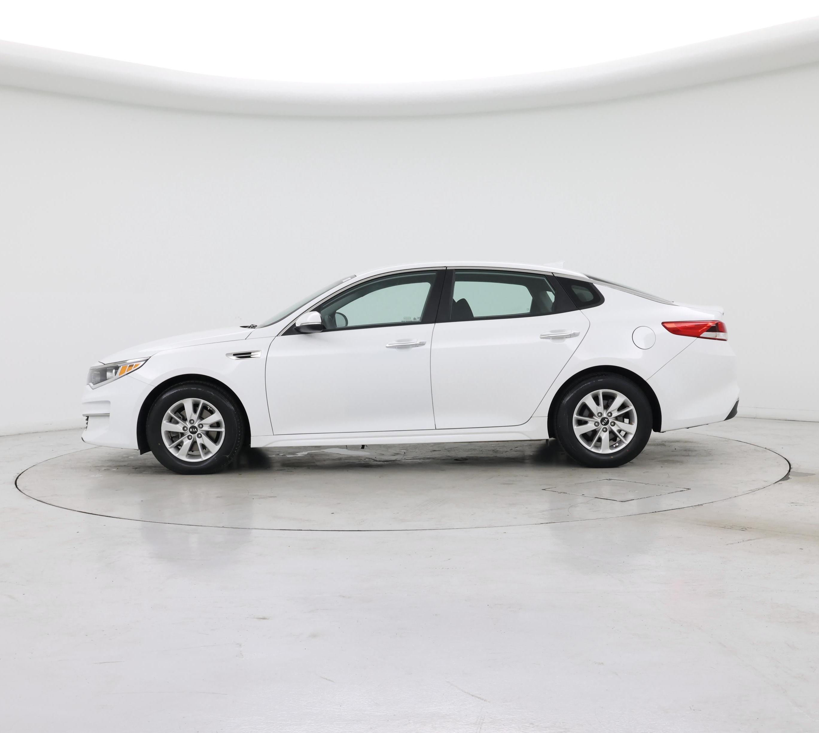Thumbnail: 2016 Kia Optima - 3