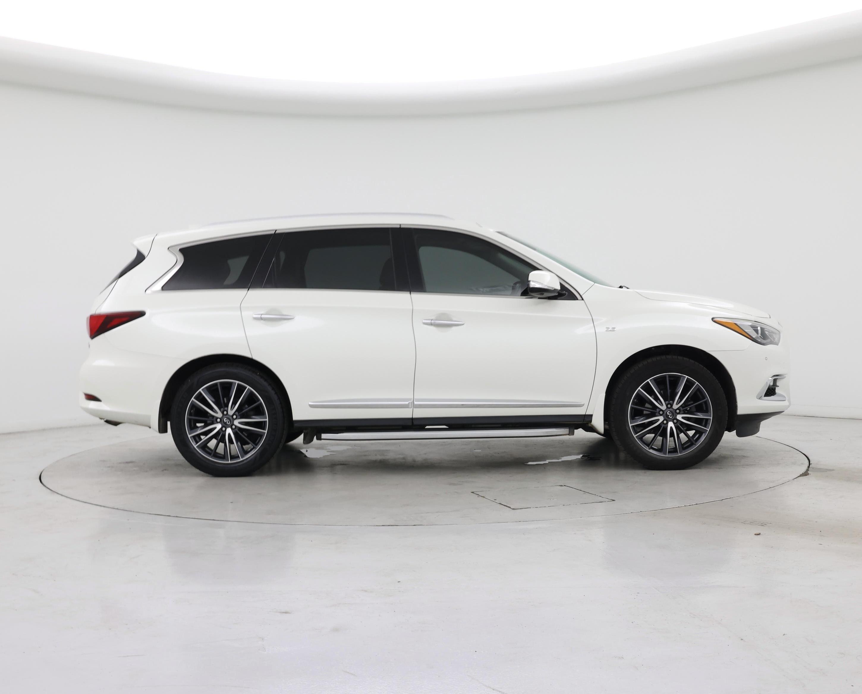 Thumbnail: 2018 INFINITI QX60 - 7