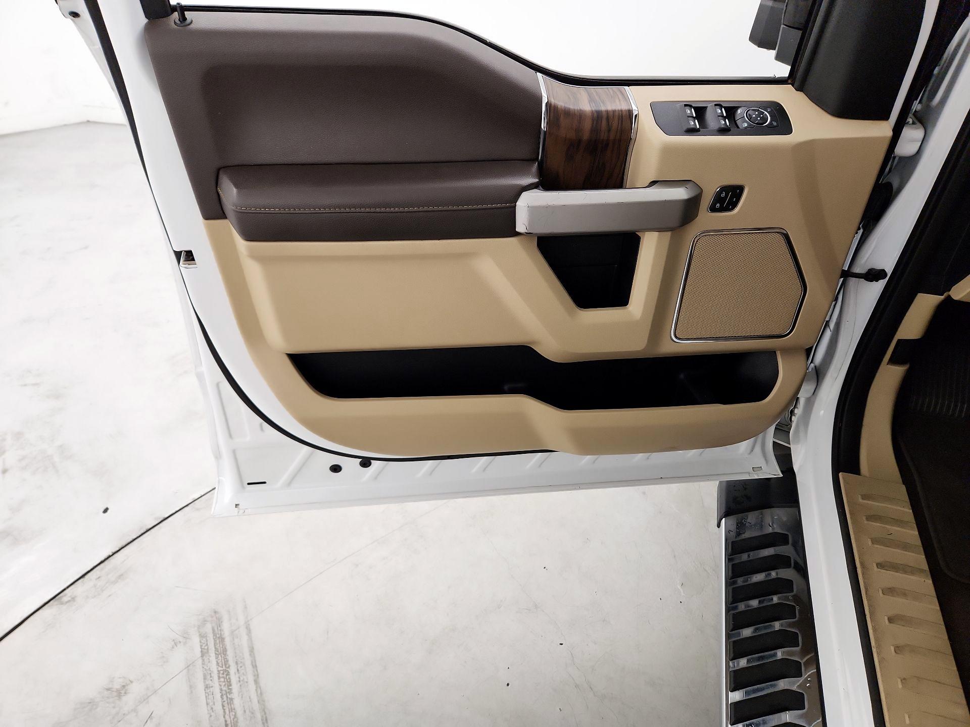 Thumbnail: 2019 Ford F-150 - 12