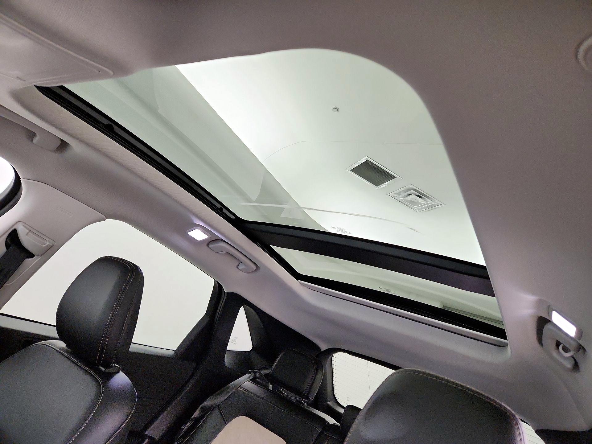 Thumbnail: 2021 Ford Escape - 20