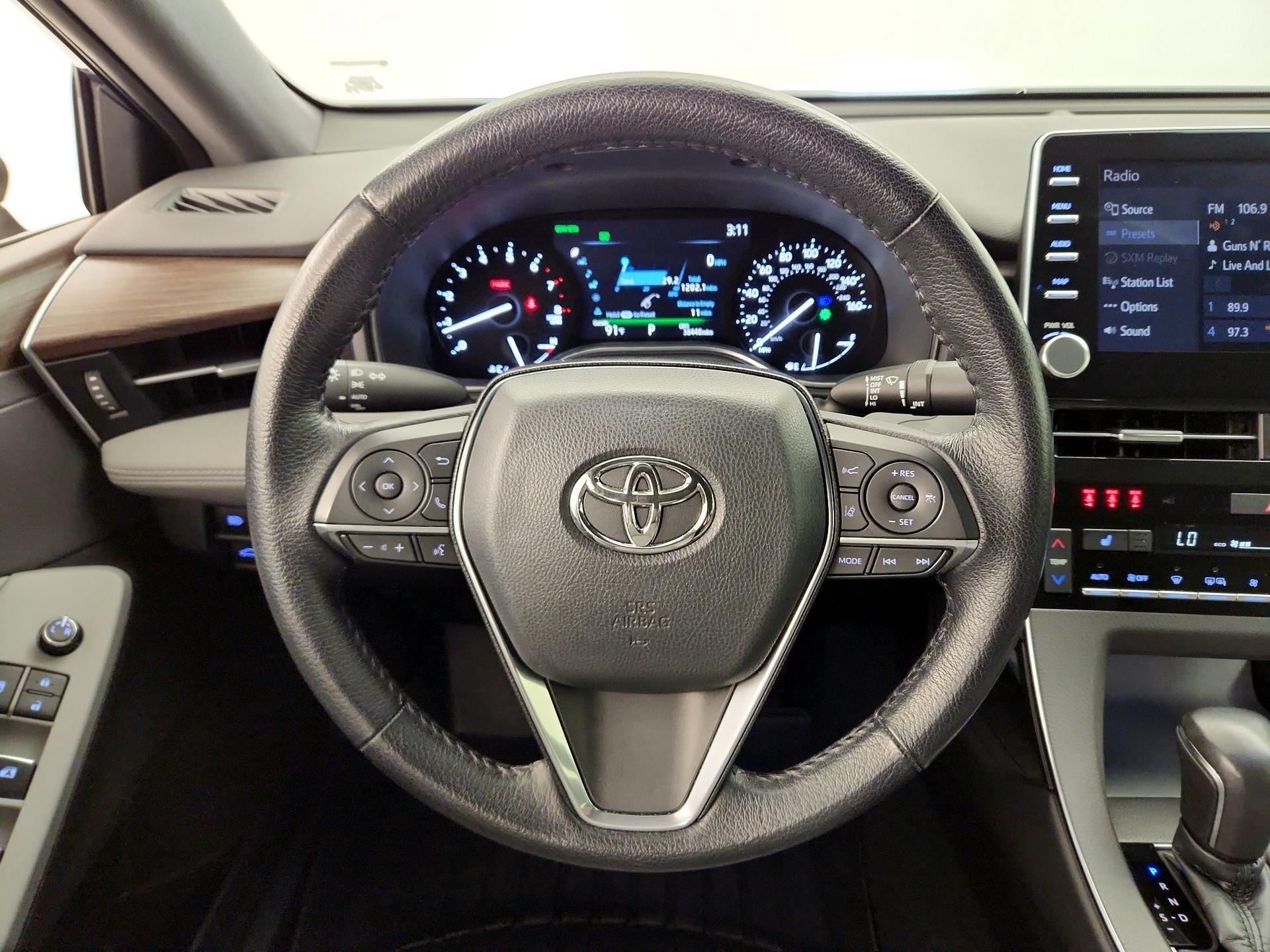 Thumbnail: 2020 Toyota Avalon - 10