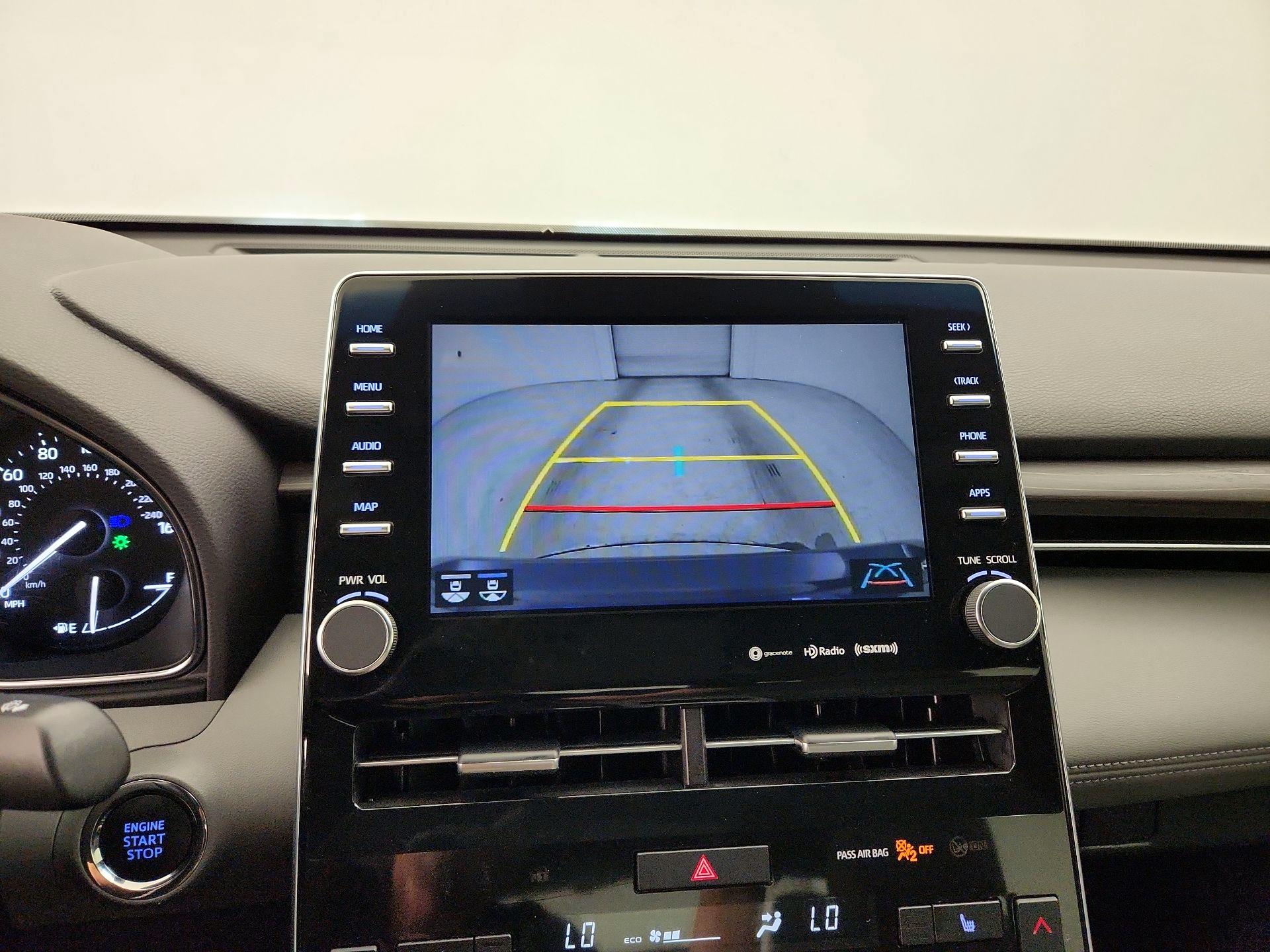 Thumbnail: 2020 Toyota Avalon - 14