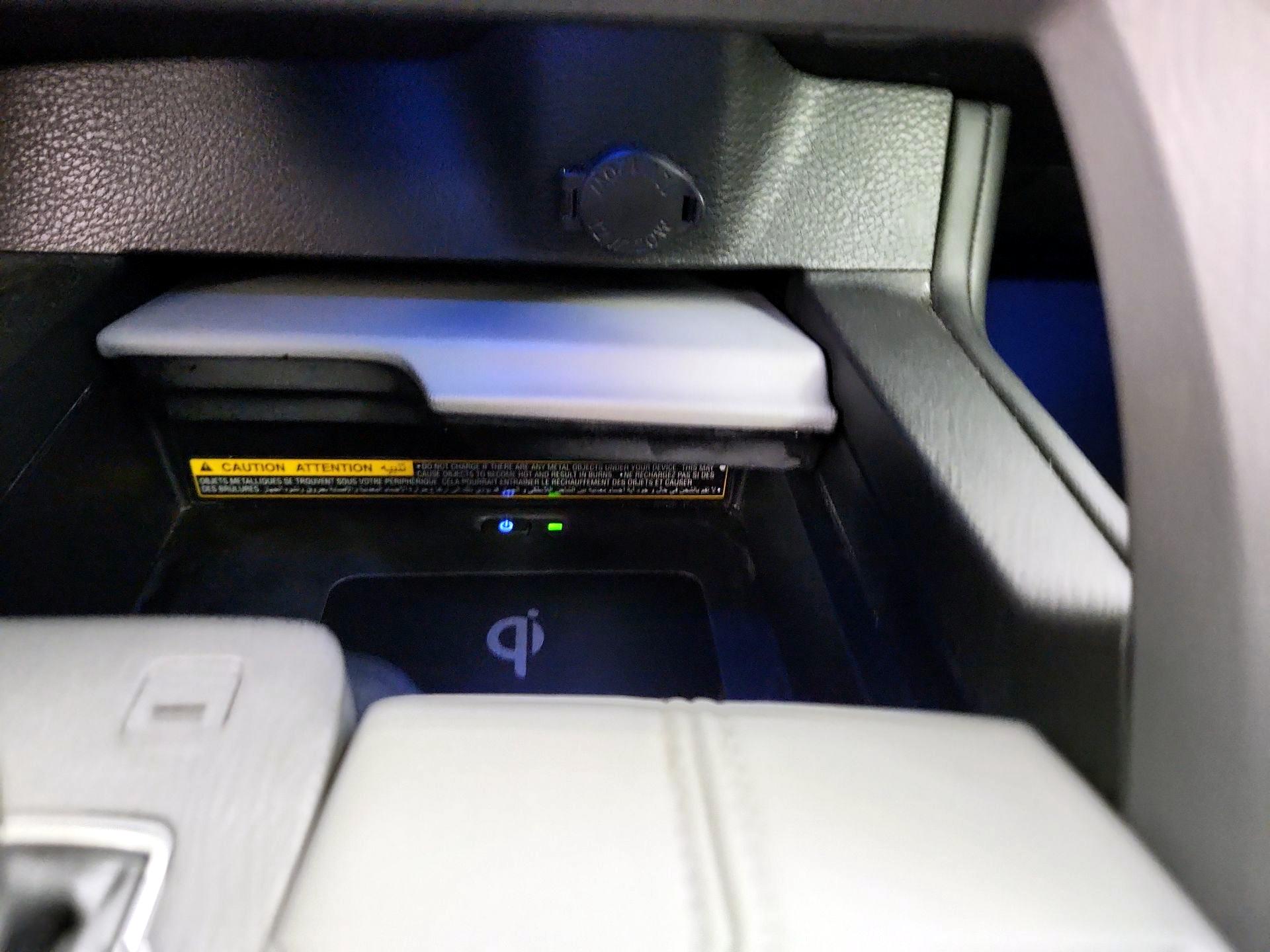 Thumbnail: 2020 Toyota Avalon - 18