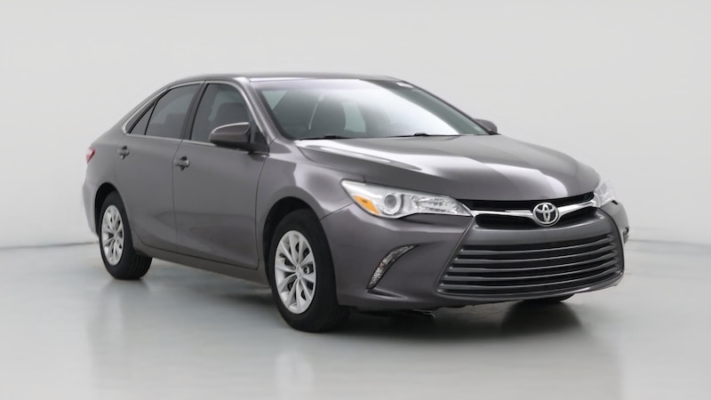 2015 Toyota Camry LE Hero Image