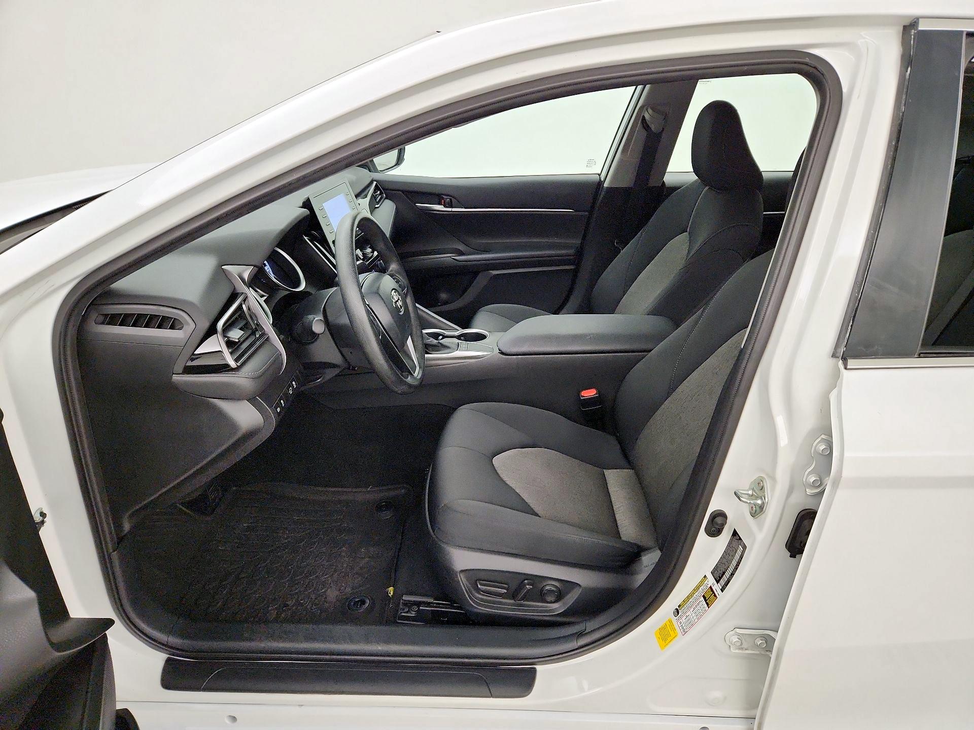 Thumbnail: 2023 Toyota Camry - 11