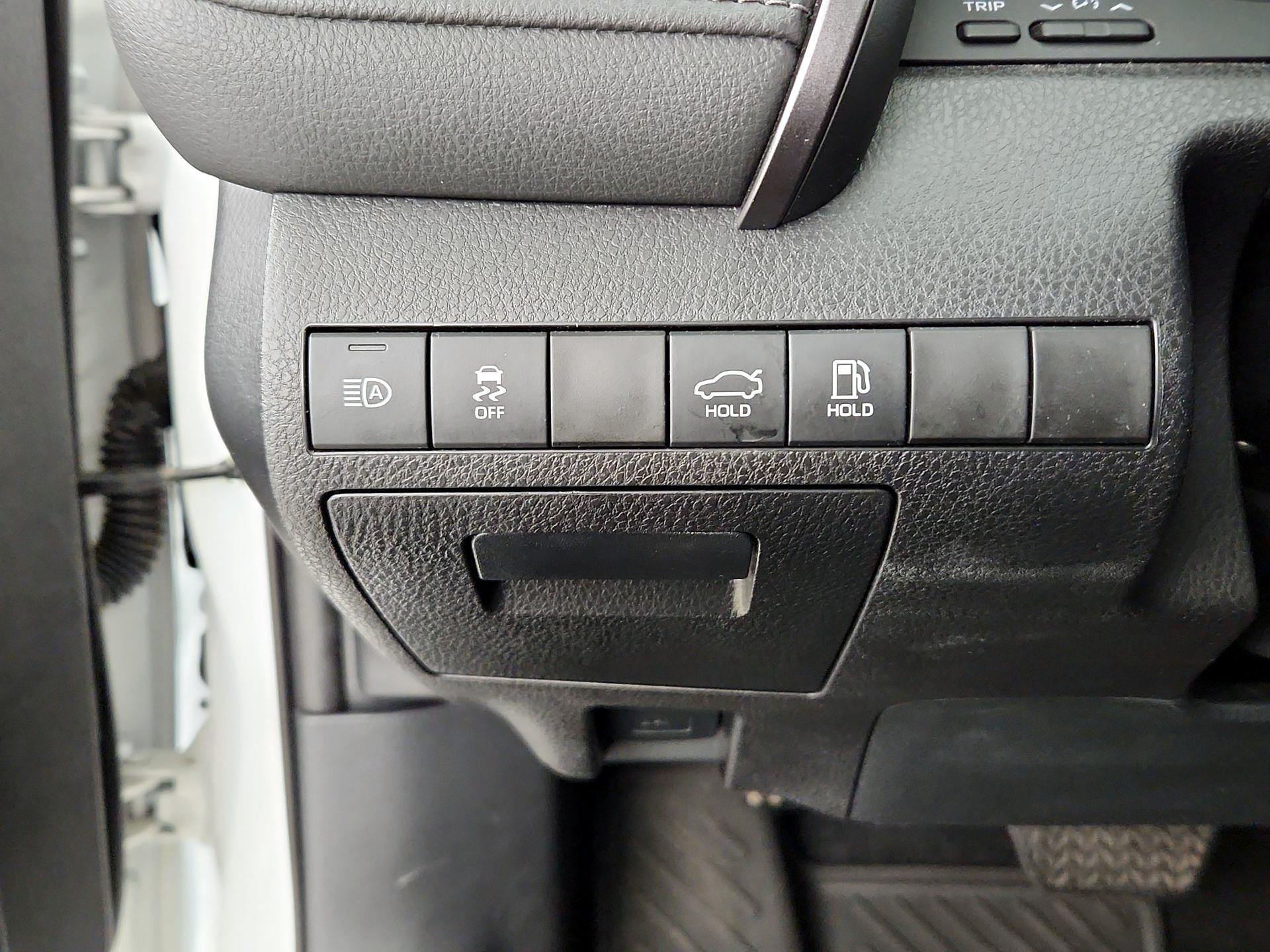 Thumbnail: 2023 Toyota Camry - 13