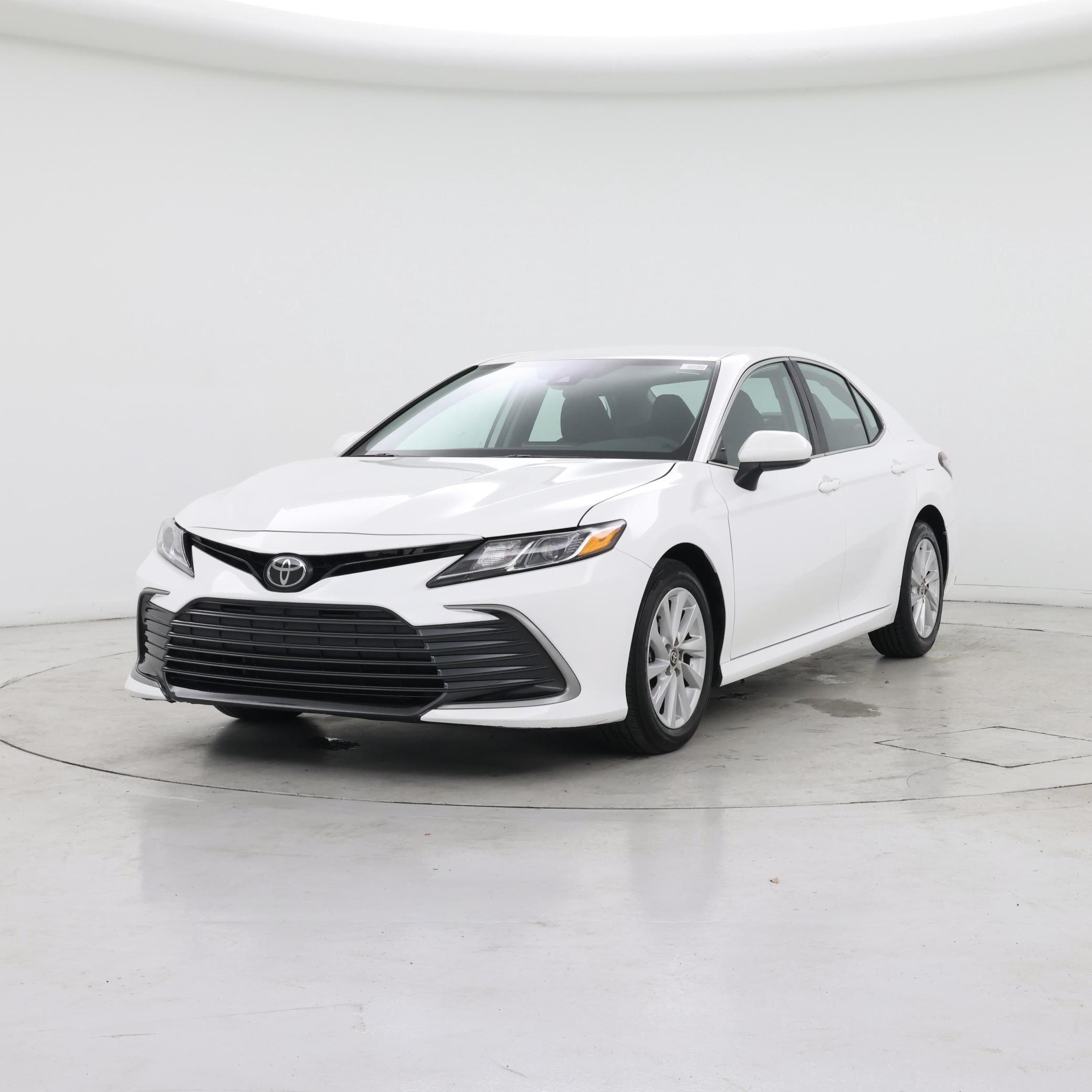 Thumbnail: 2023 Toyota Camry - 4