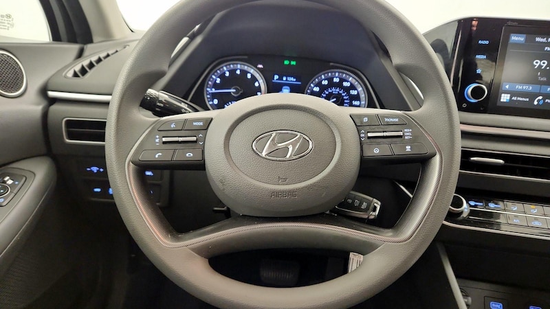 2022 Hyundai Sonata SE 10