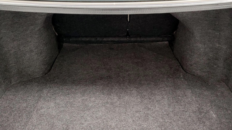 2015 Nissan Versa SV 18