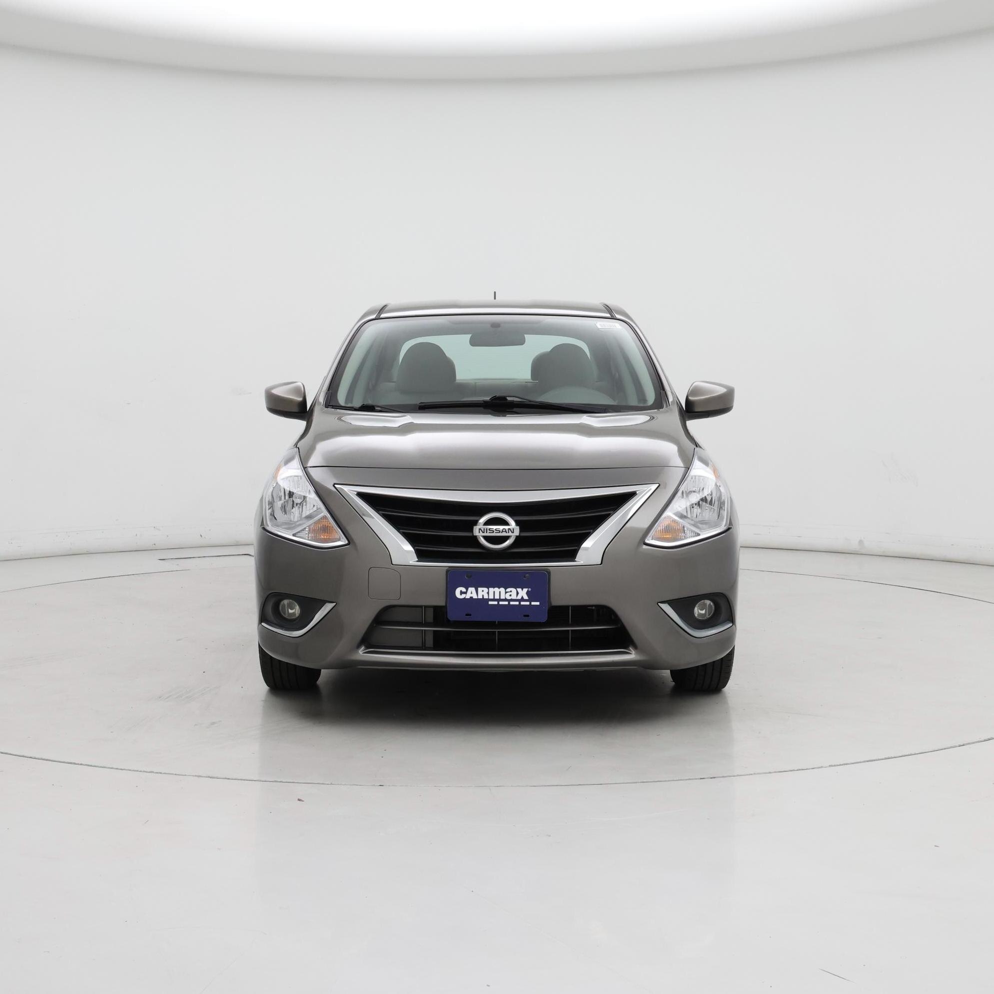 Thumbnail: 2015 Nissan Versa - 5