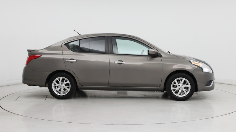 2015 Nissan Versa SV 7