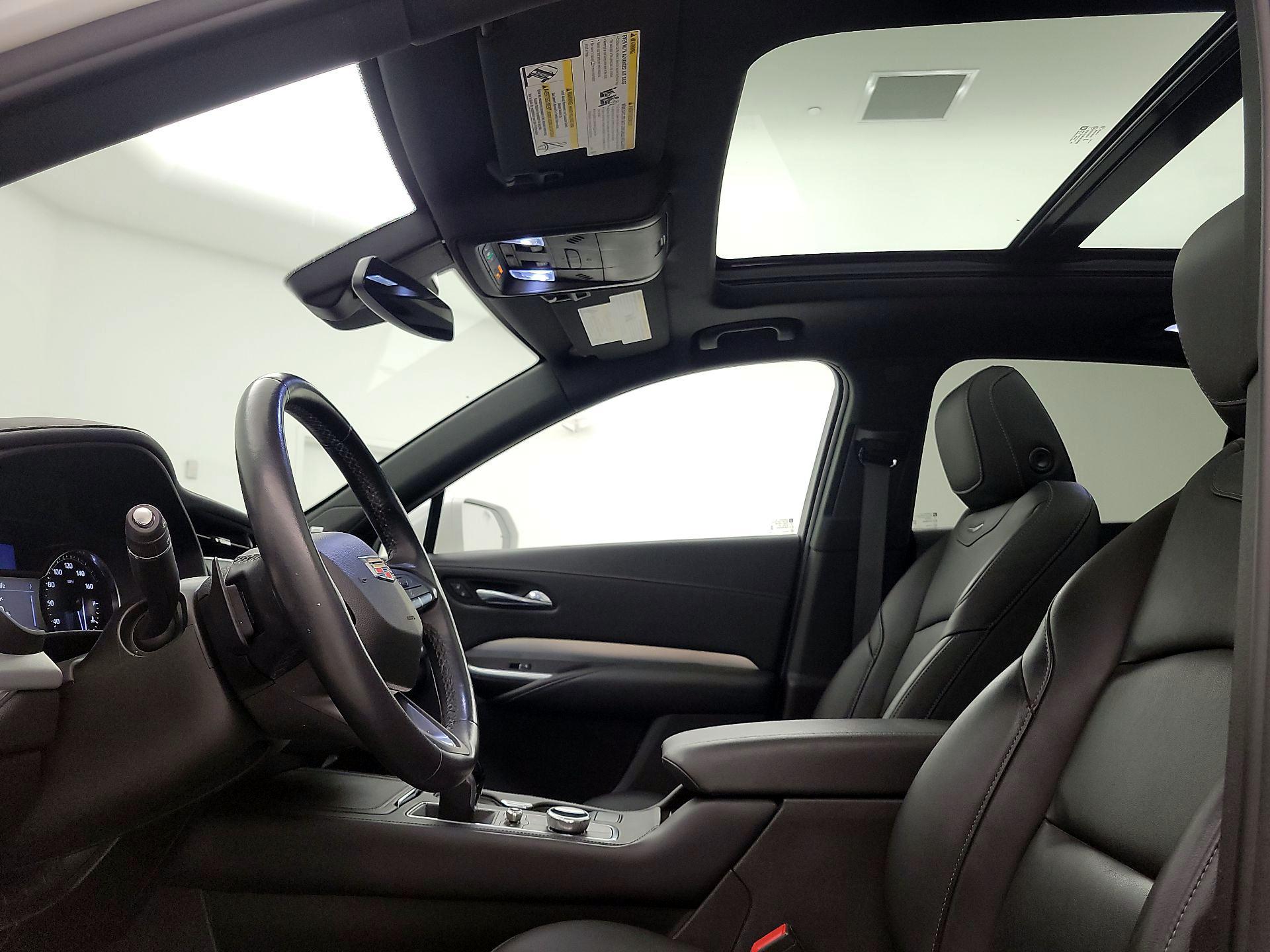 Thumbnail: 2020 Cadillac XT4 - 18