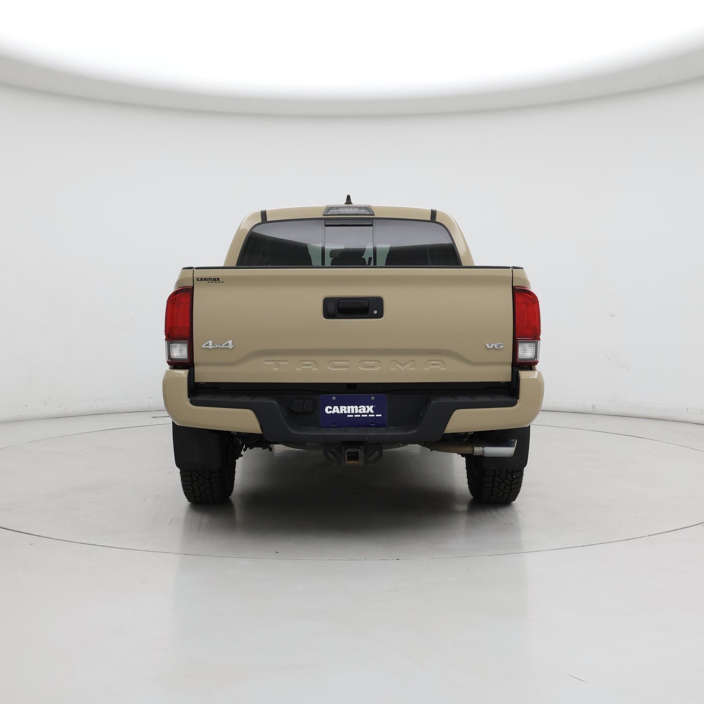 Thumbnail: 2020 Toyota Tacoma - 6