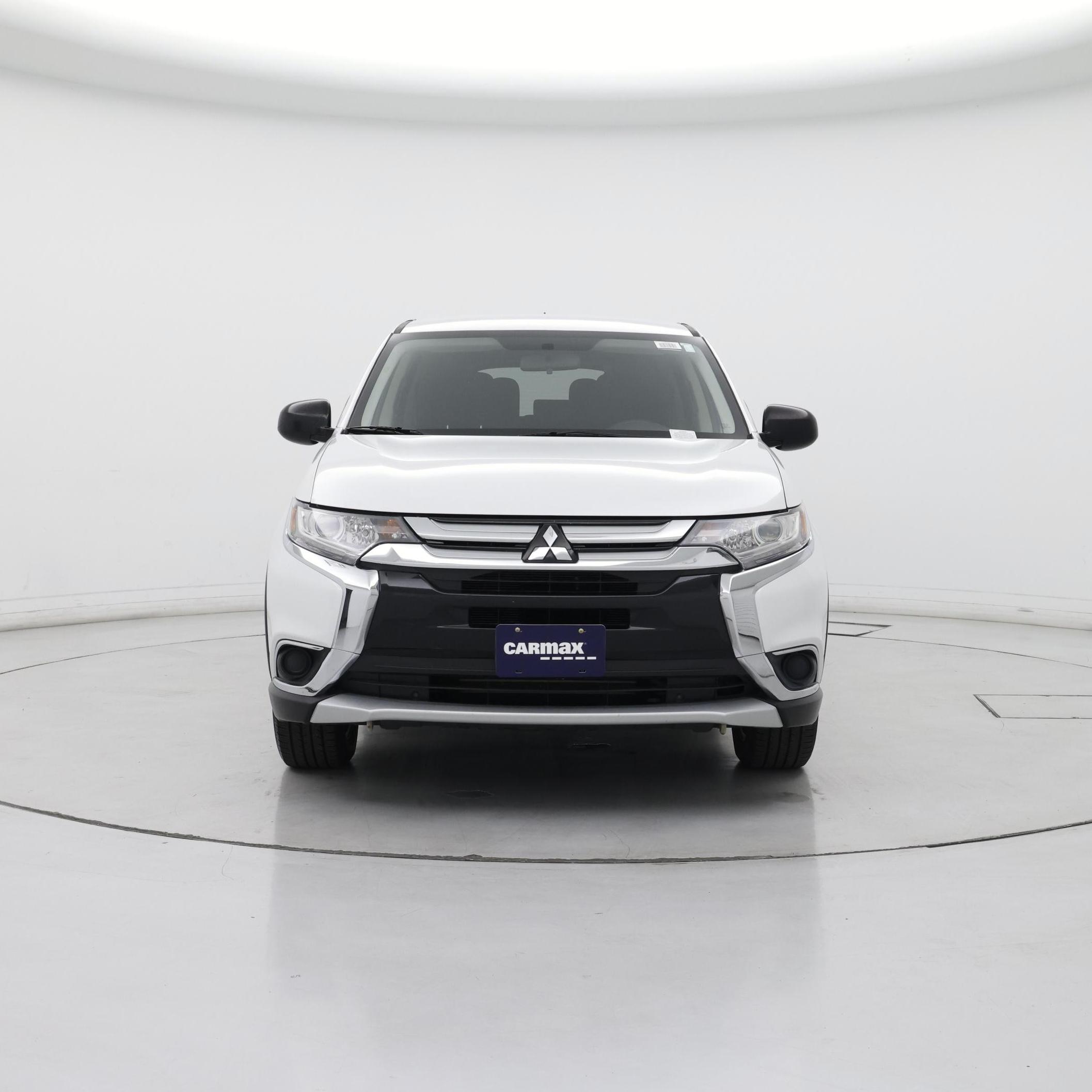 Thumbnail: 2016 Mitsubishi Outlander - 5