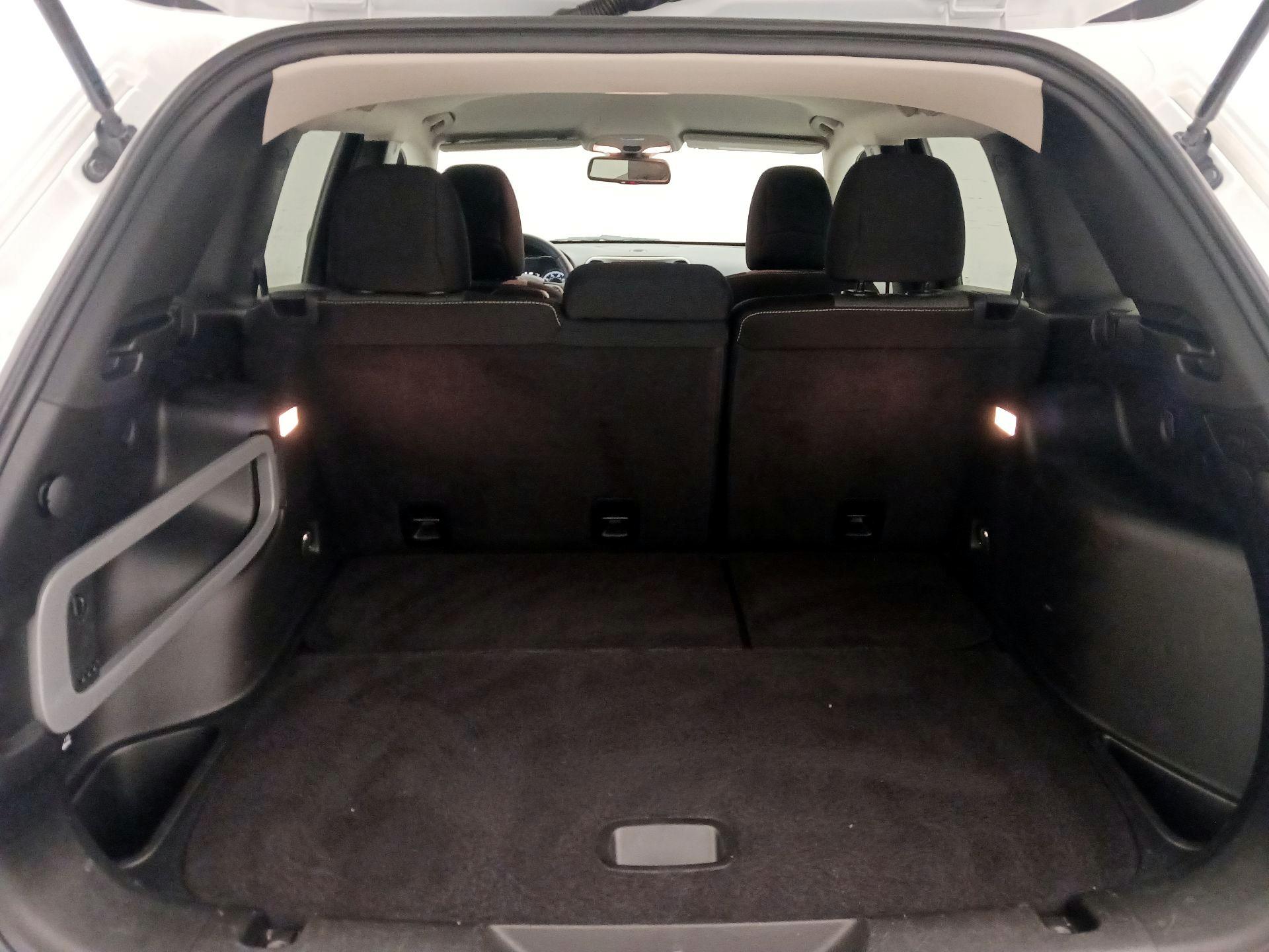 Thumbnail: 2014 Jeep Cherokee - 19