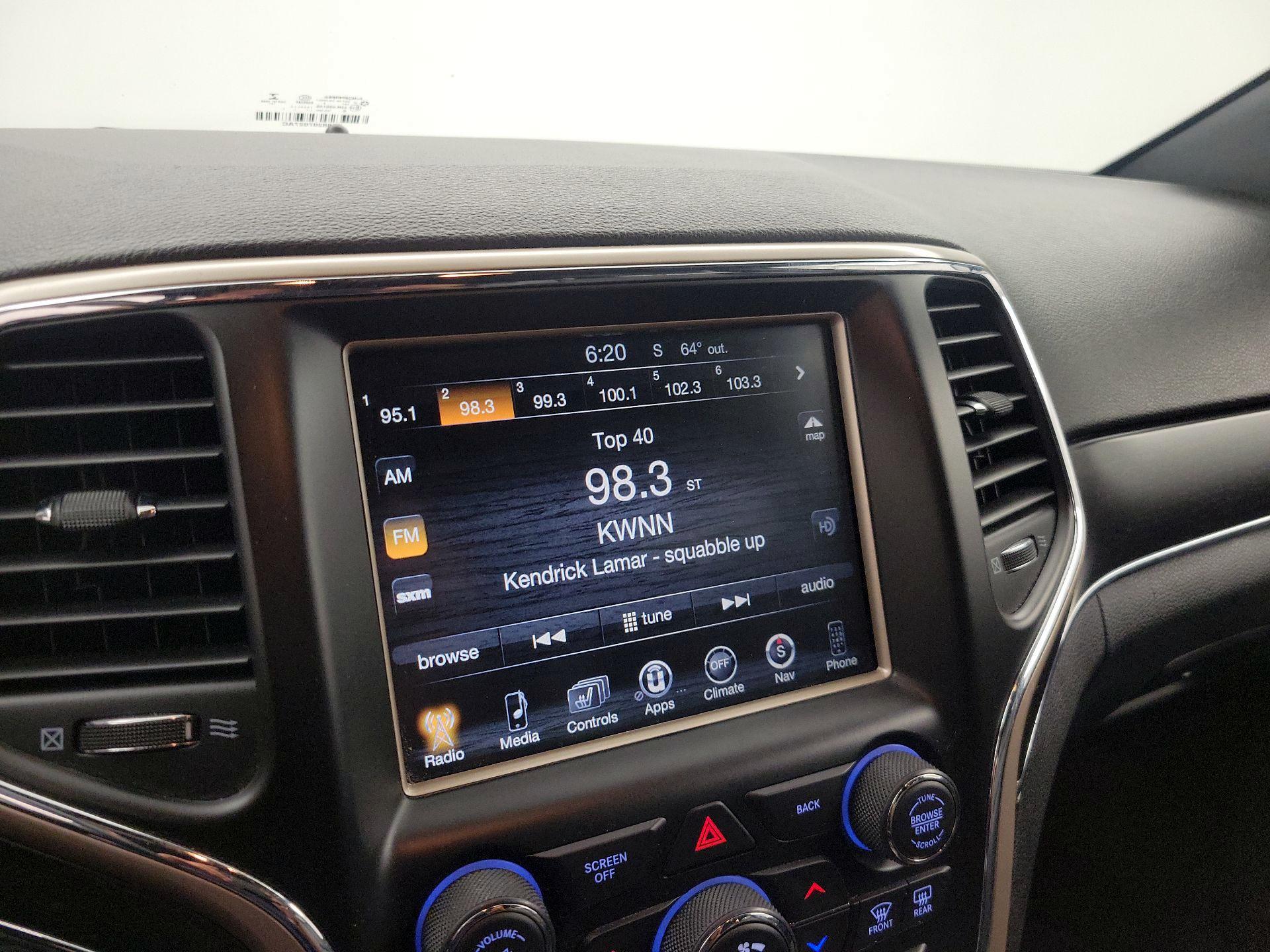 Thumbnail: 2014 Jeep Grand Cherokee - 16