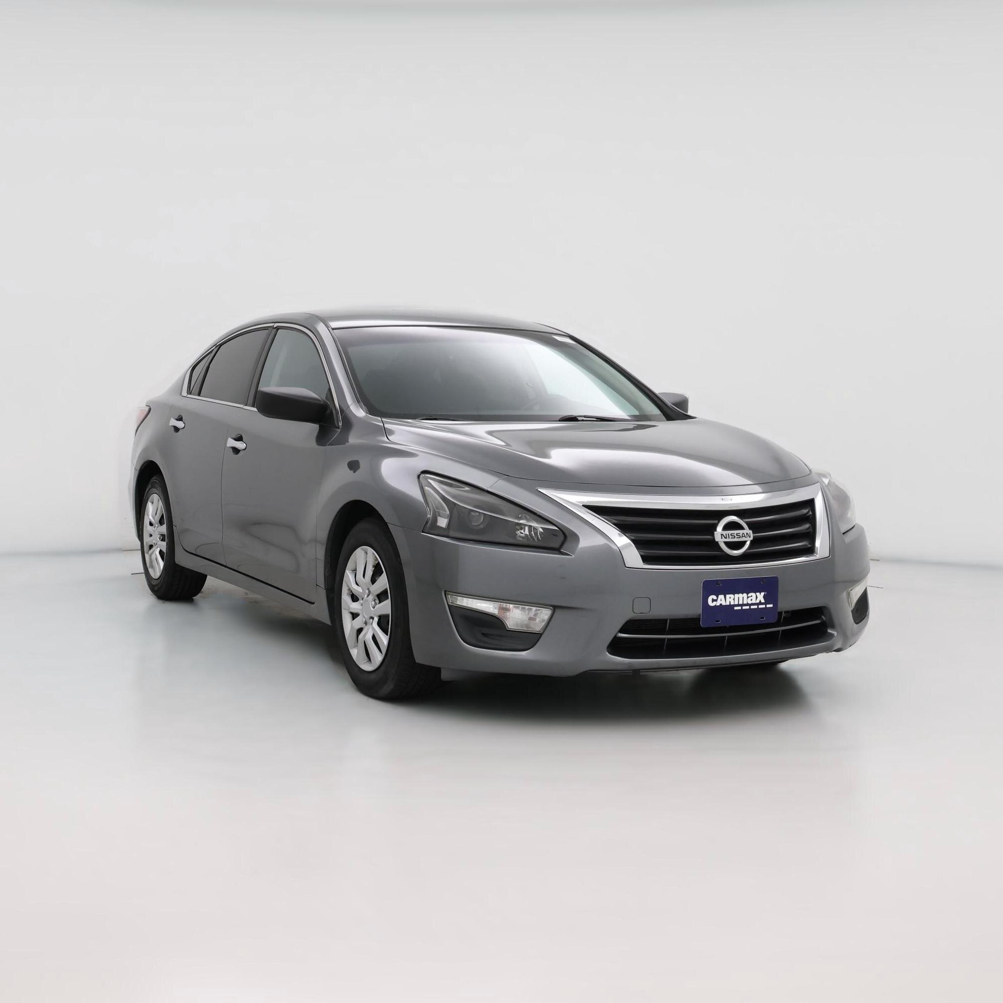 Thumbnail: 2014 Nissan Altima - 1