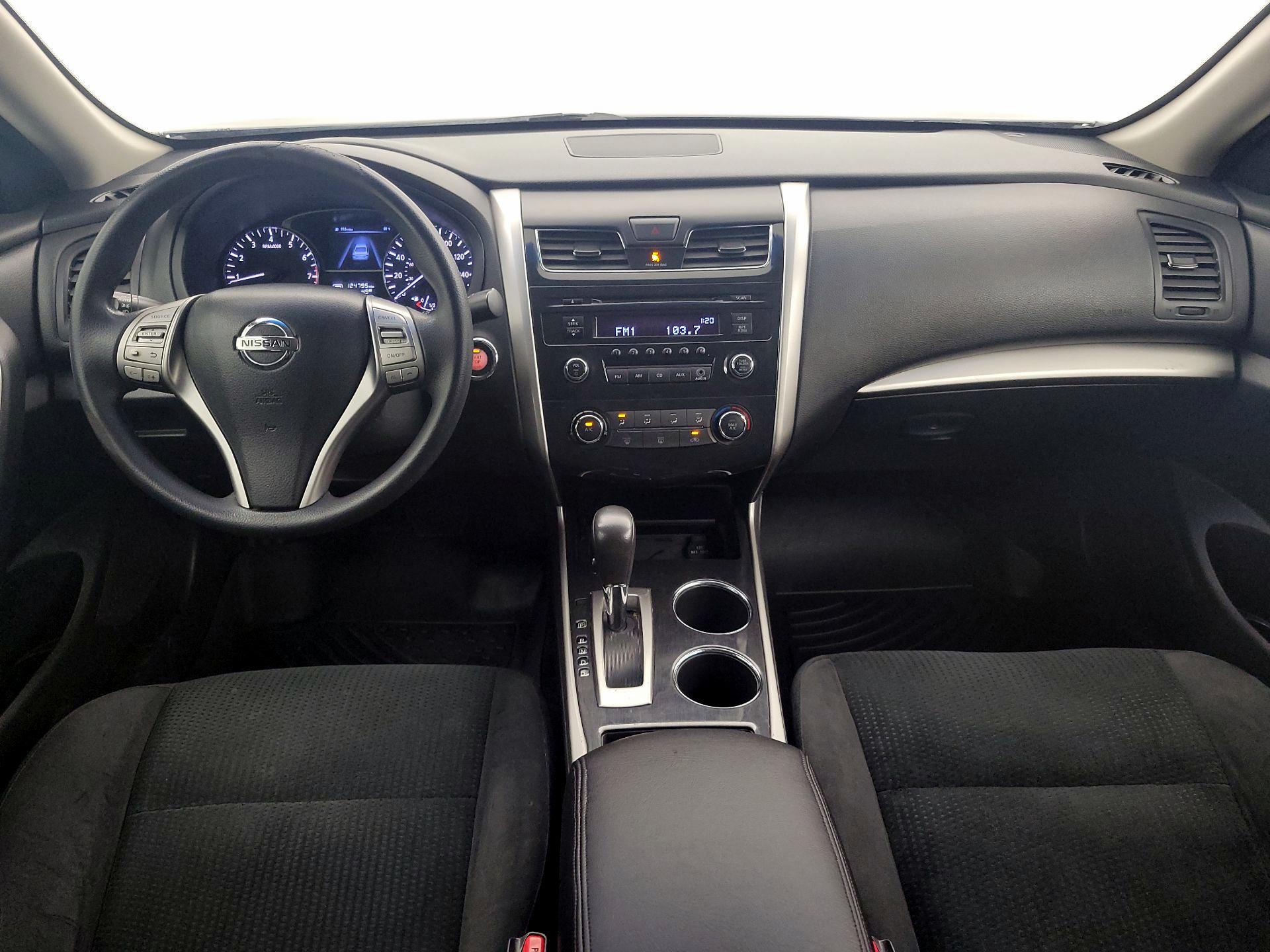 Thumbnail: 2014 Nissan Altima - 9